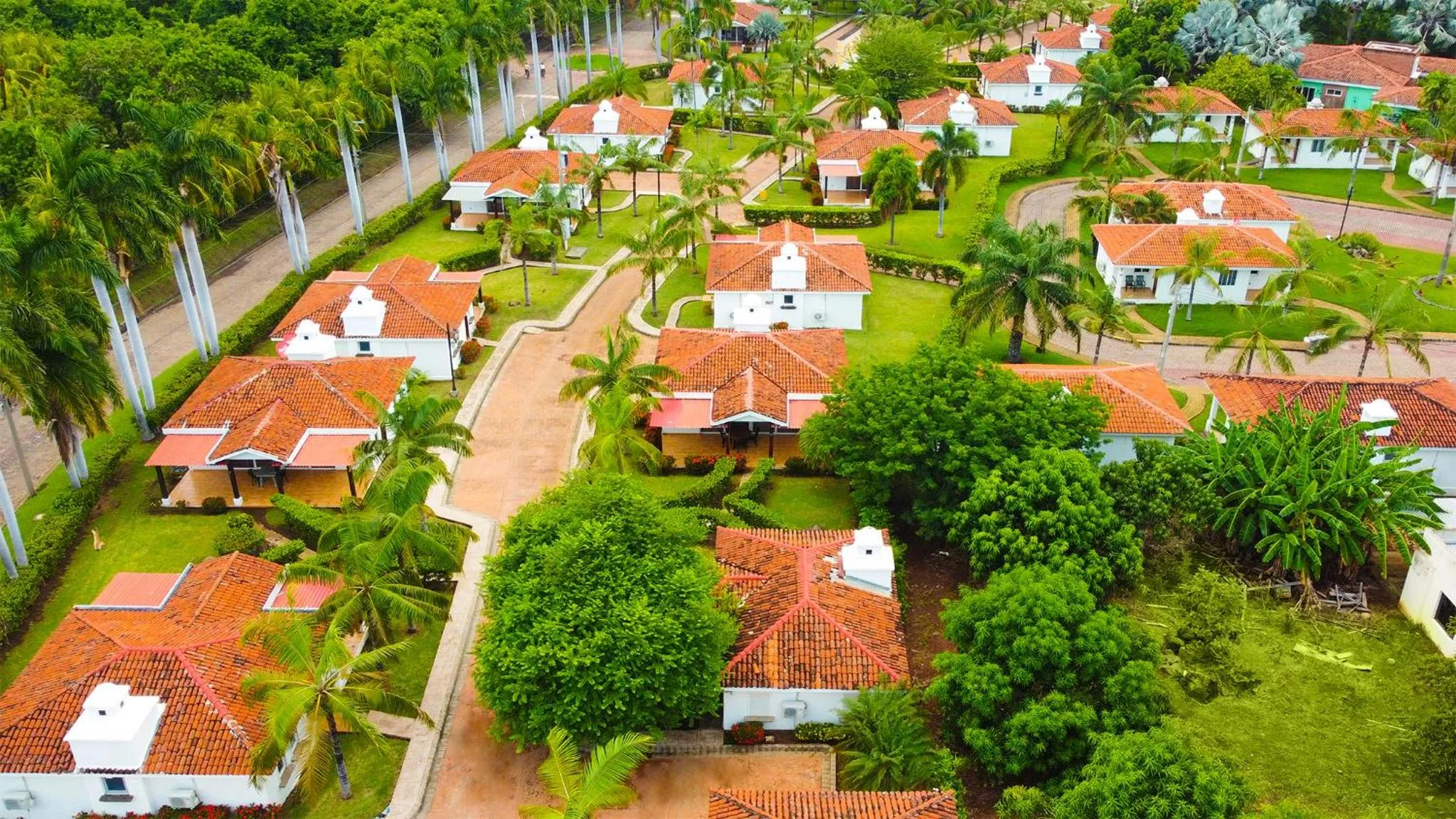 Property building in Las Veraneras Villas & Resort