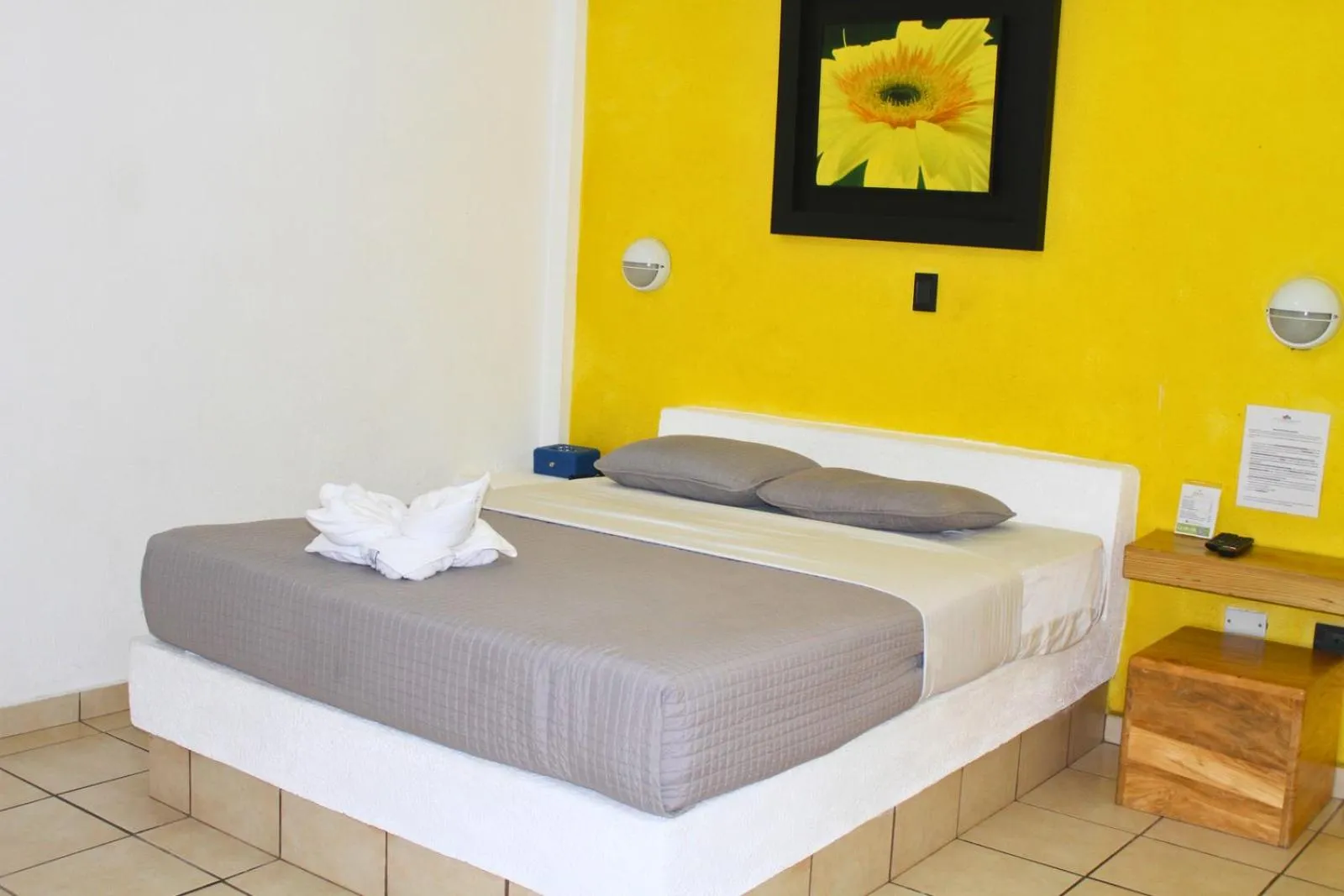 Bed in Las Veraneras Villas & Resort