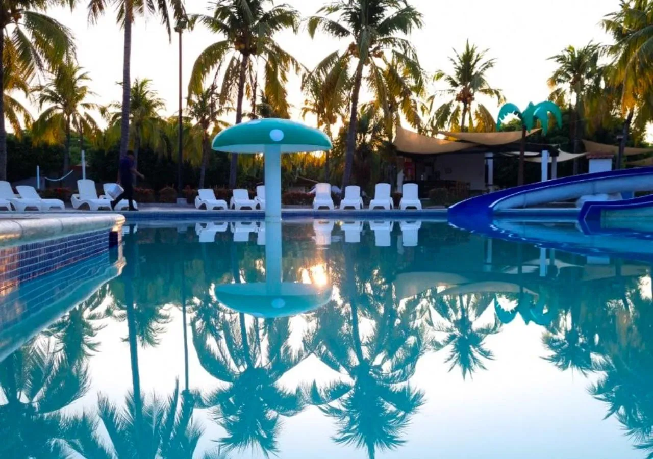 Pool view in Las Veraneras Villas & Resort