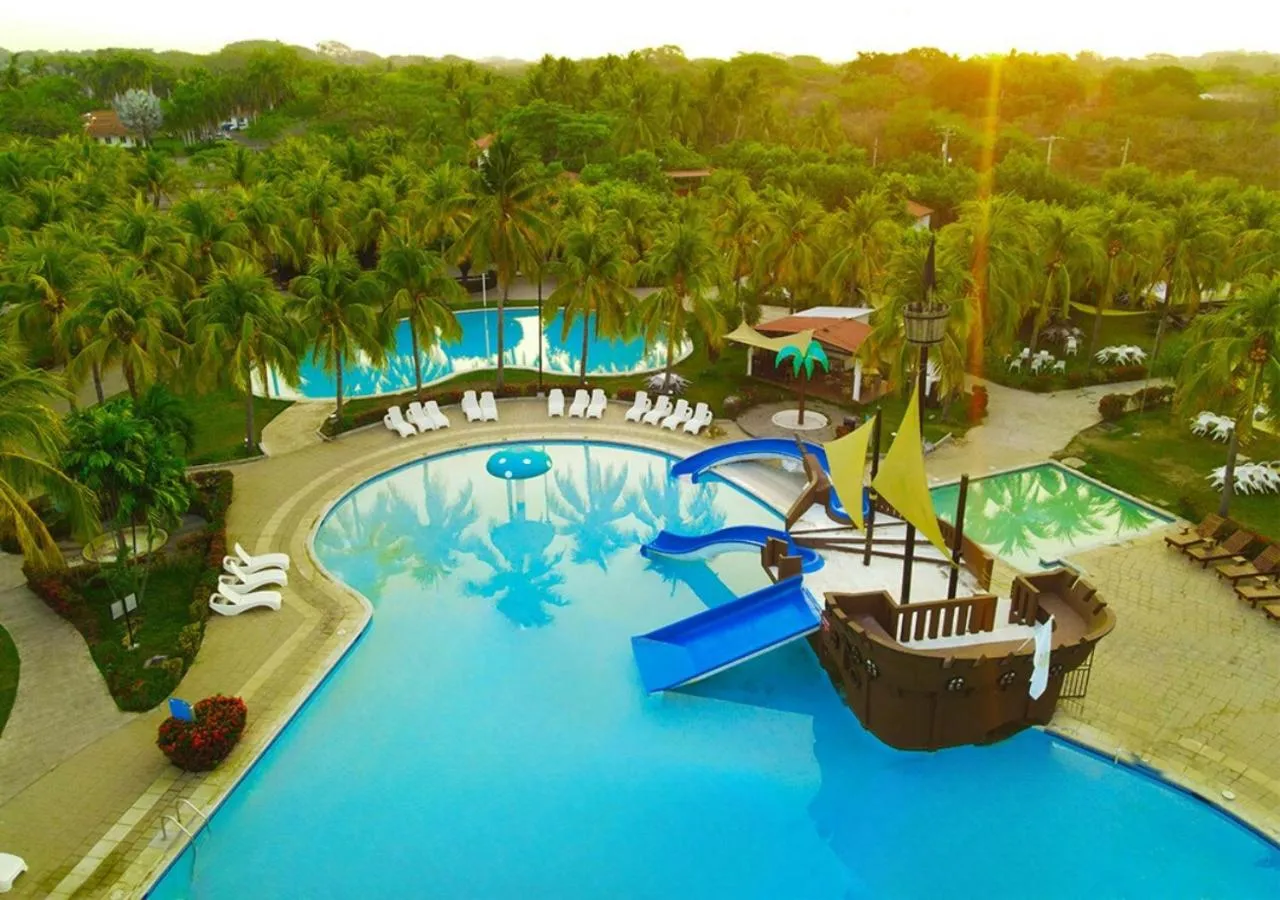 Aqua park in Las Veraneras Villas & Resort