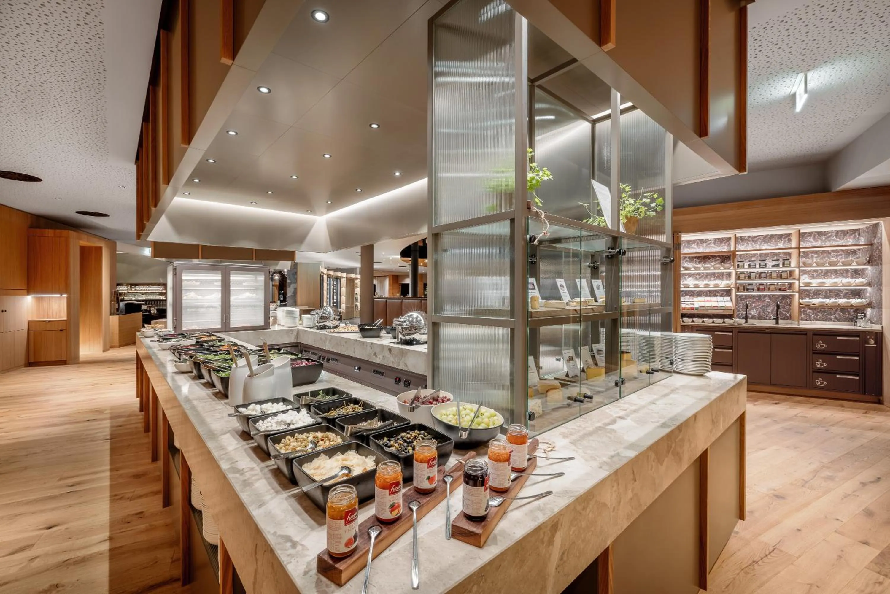 Breakfast in Aqua Dome 4 Sterne Superior Hotel & Tirol Therme Längenfeld