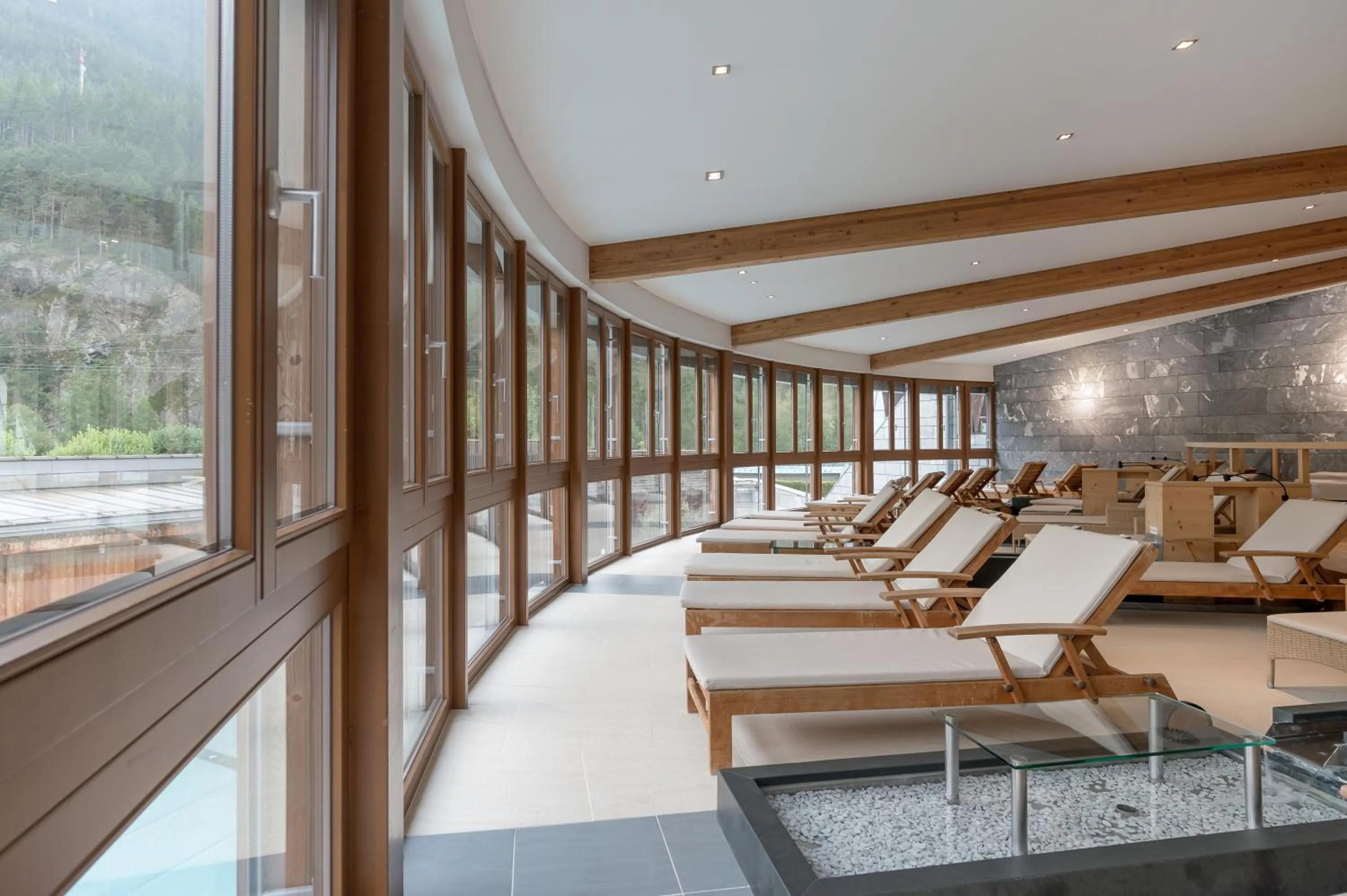 Sauna in Aqua Dome 4 Sterne Superior Hotel & Tirol Therme Längenfeld