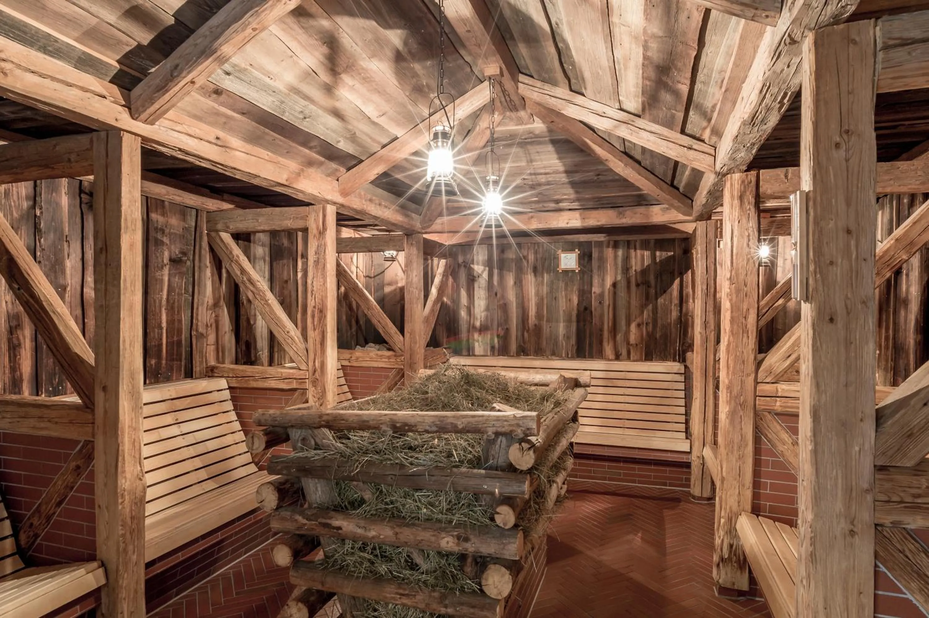 Sauna in Aqua Dome 4 Sterne Superior Hotel & Tirol Therme Längenfeld