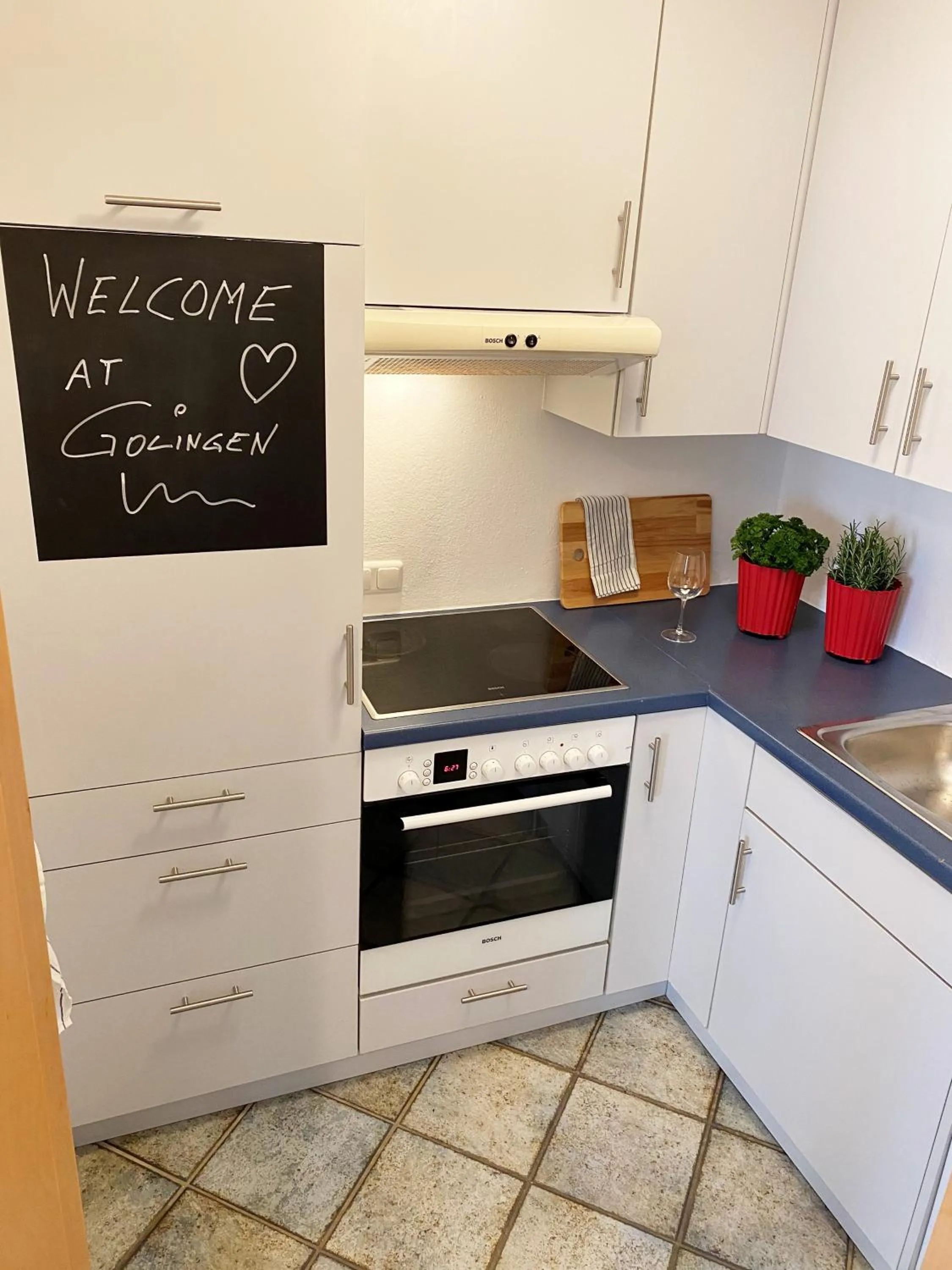 Kitchen or kitchenette in Hotel.Pension.Golingen