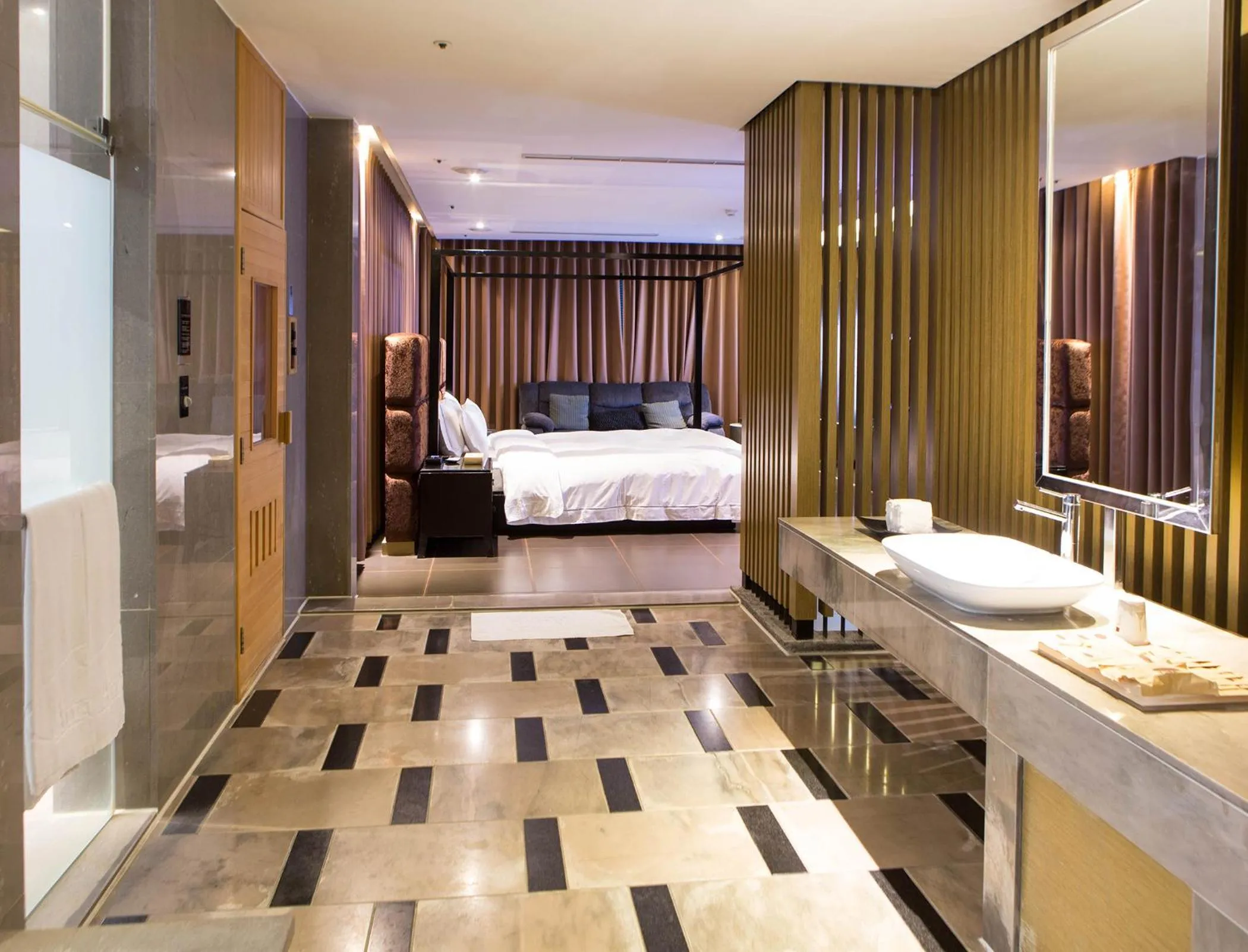 Bed in All-Ur Boutique Motel - KaoHsiung Branch