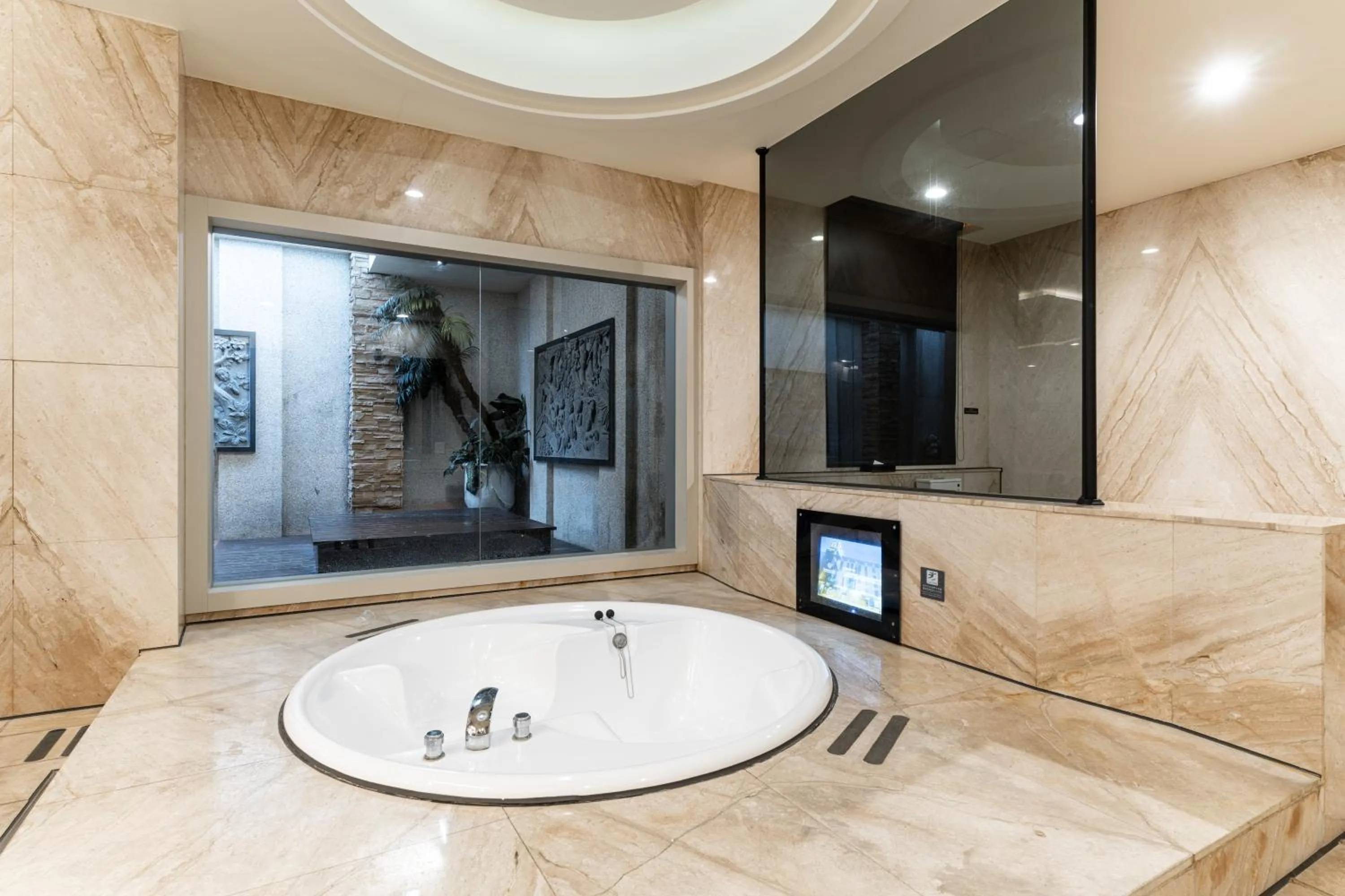 Shower in OHYA Chain Boutique Motel-Yongkang