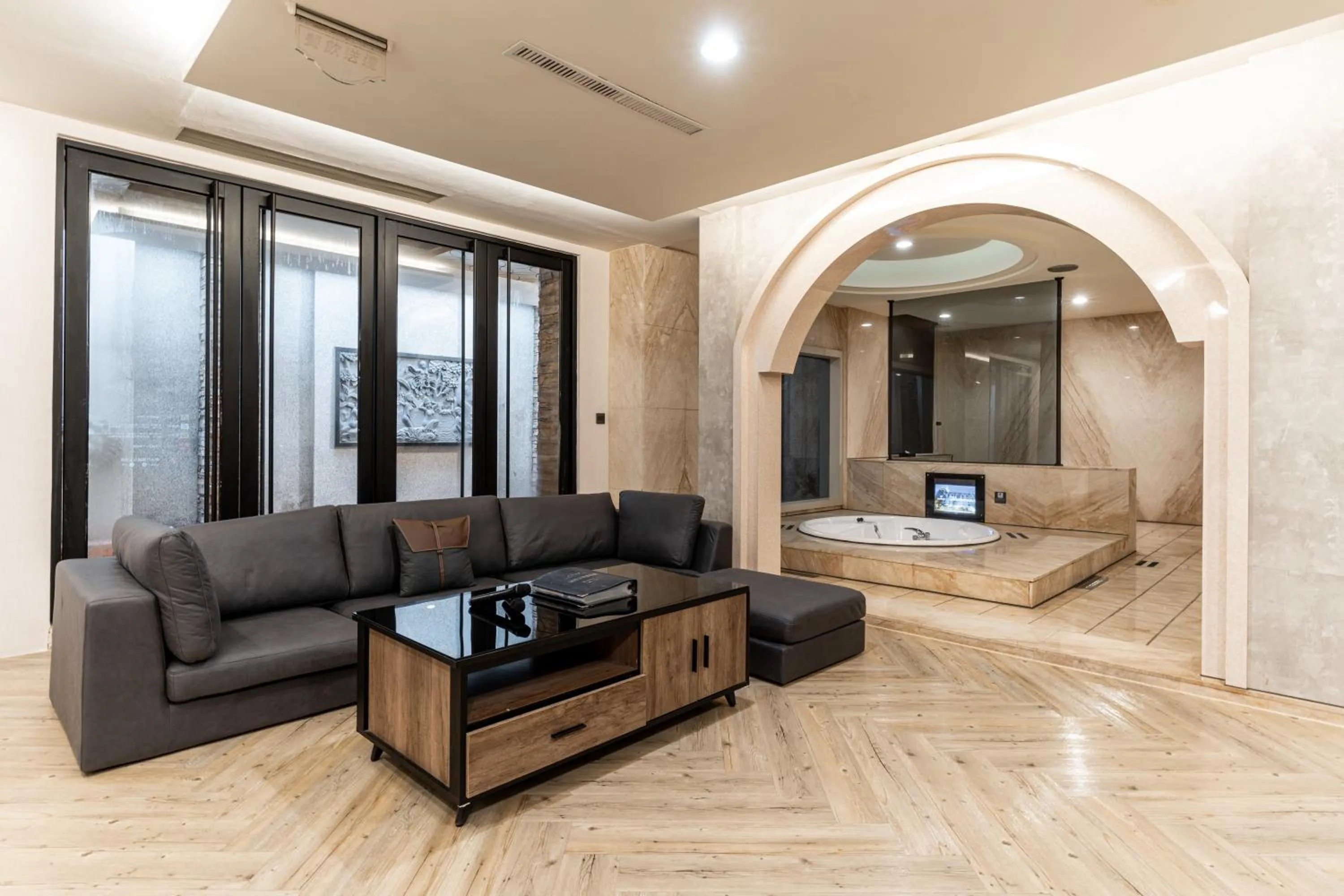 TV and multimedia in OHYA Chain Boutique Motel-Yongkang