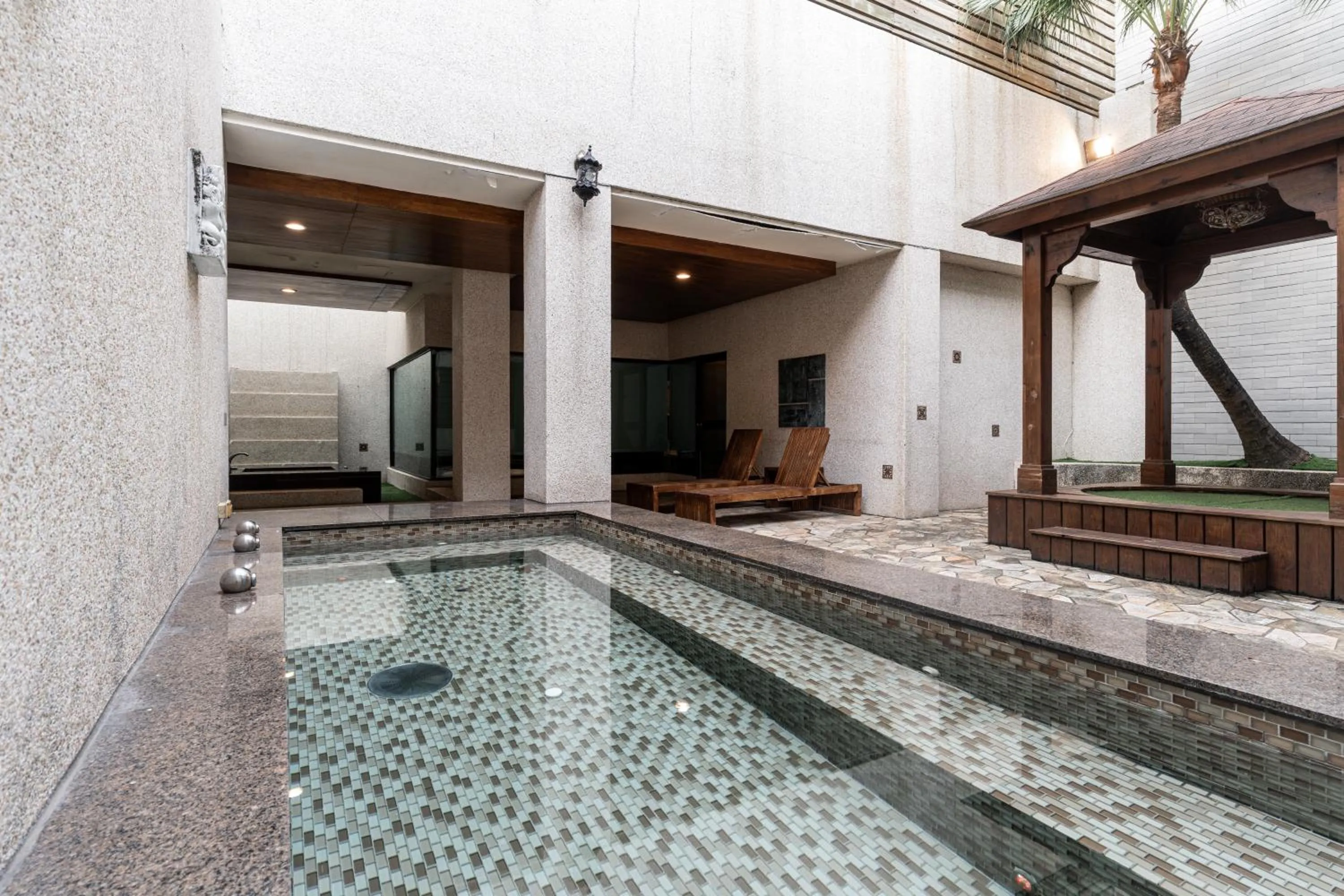 Pool view in OHYA Chain Boutique Motel-Yongkang