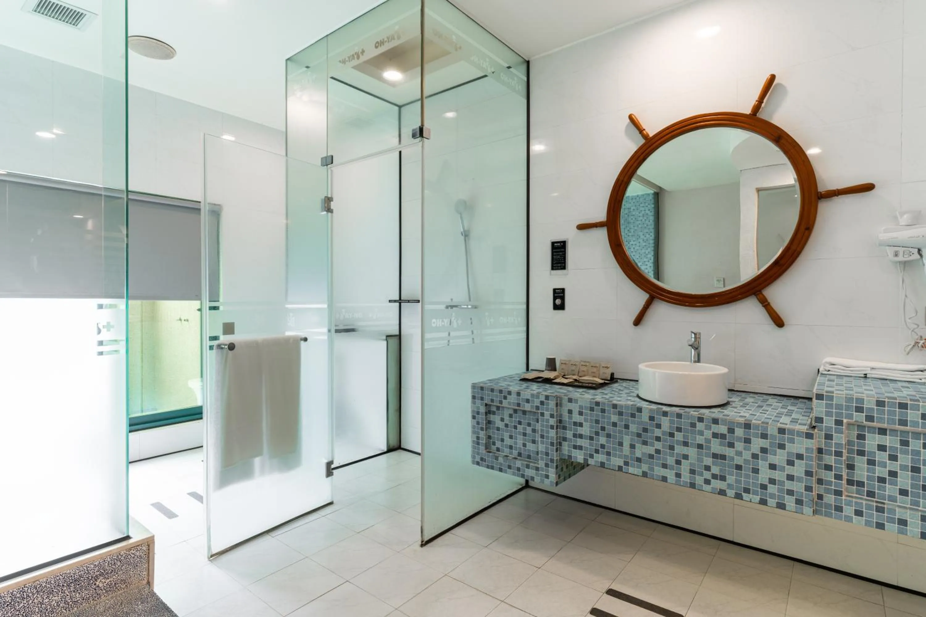 Shower in OHYA Chain Boutique Motel-Xinying