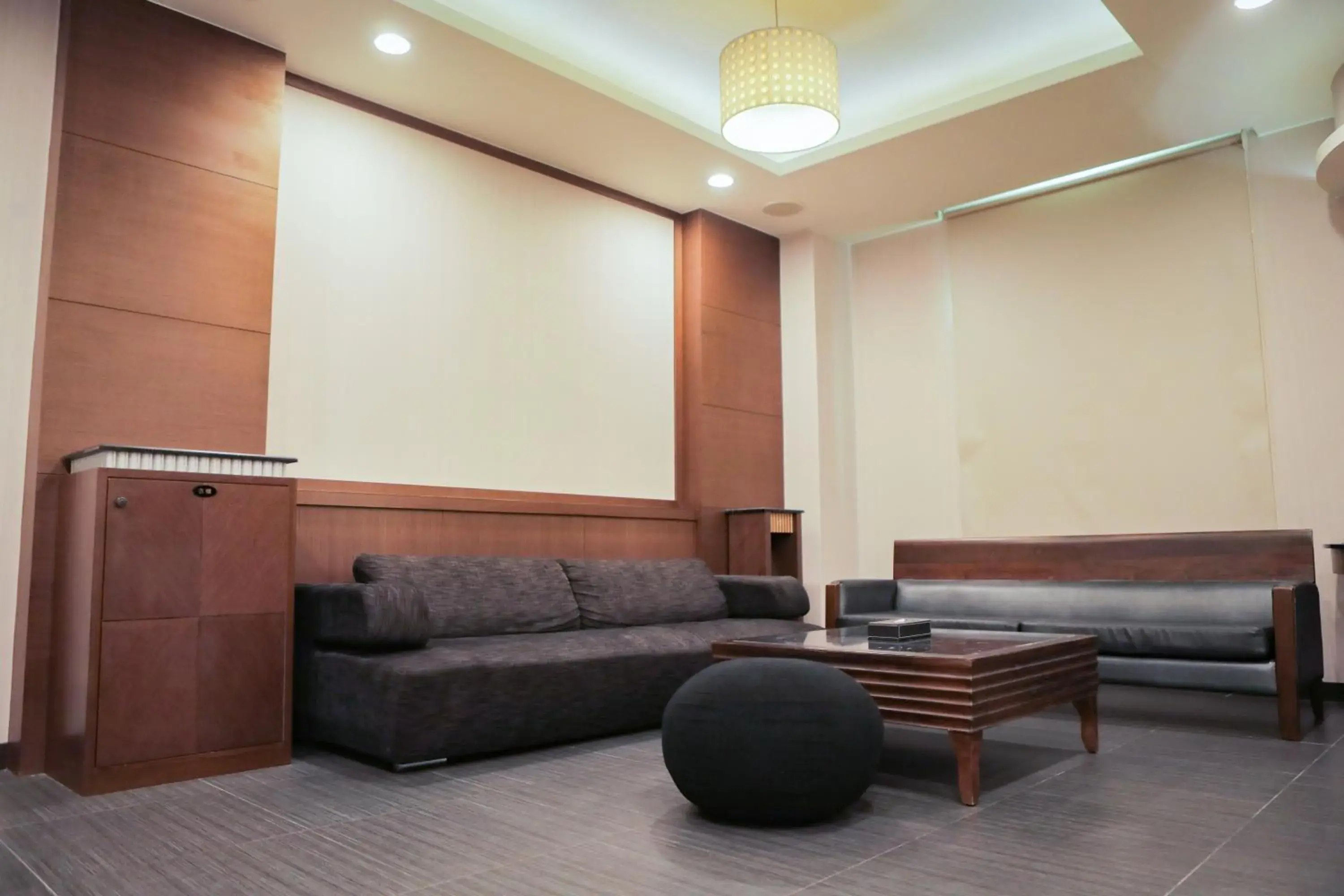 Seating Area in OHYA Boutique Motel-Shin-Ying Branch