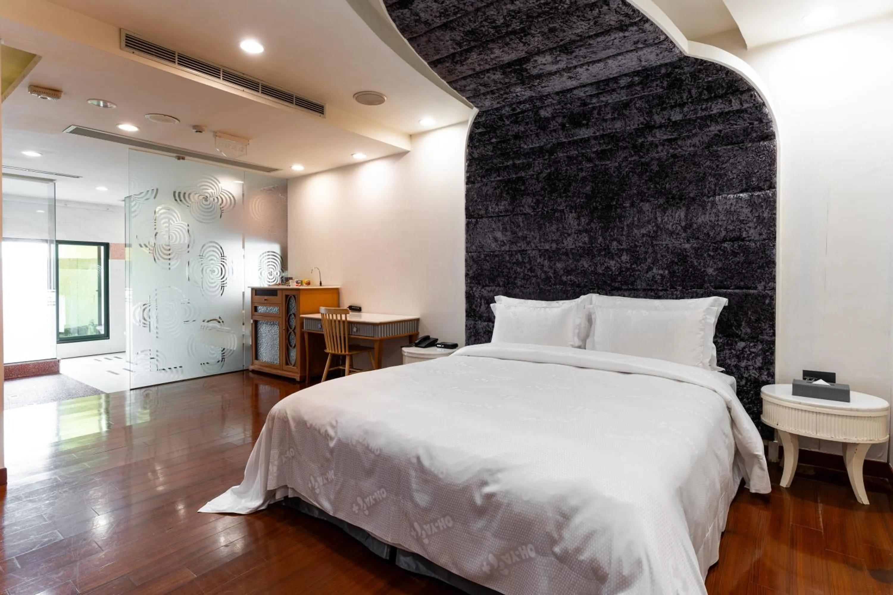 Bed in OHYA Chain Boutique Motel-Xinying