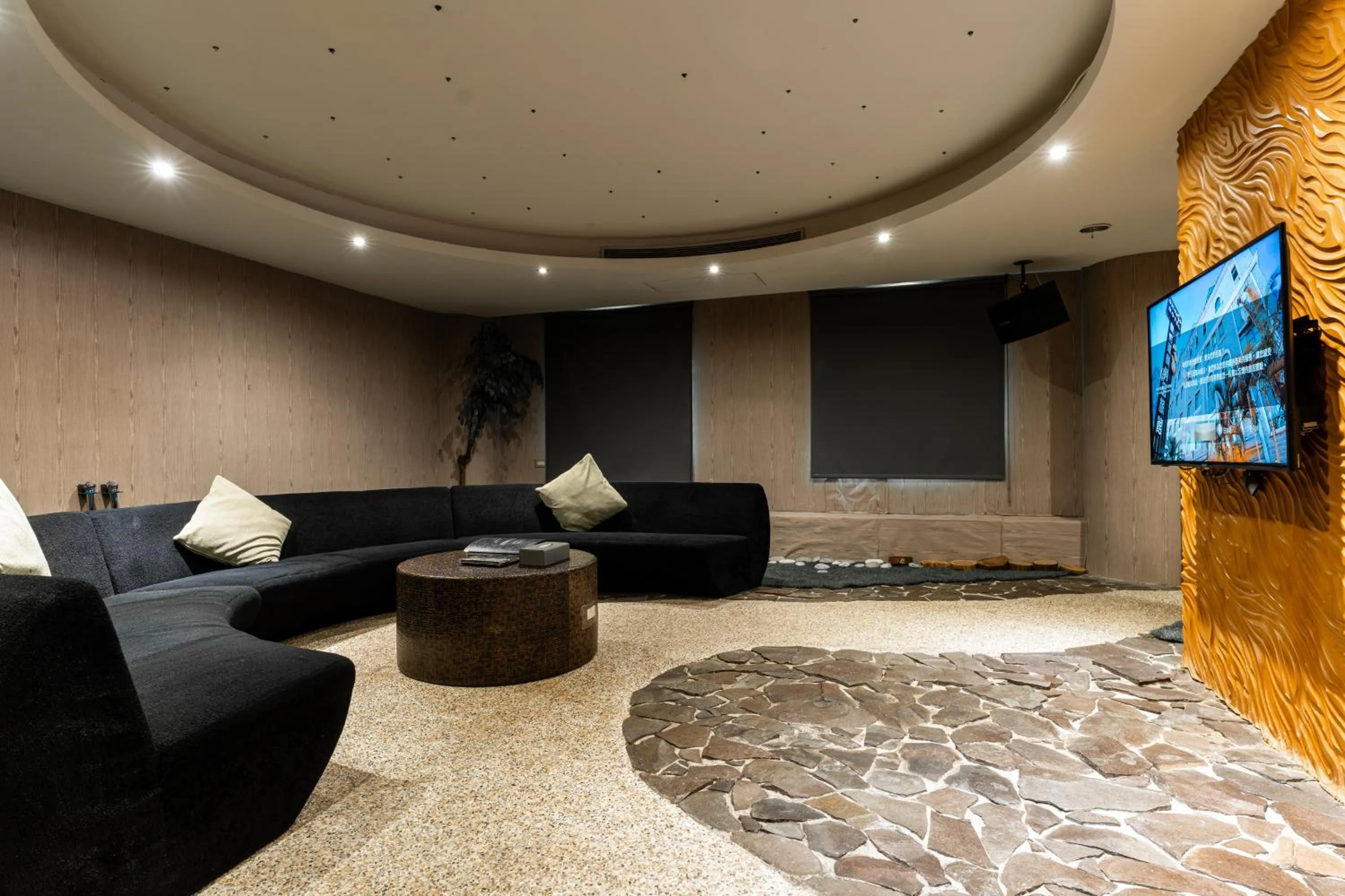 TV and multimedia in OHYA Chain Boutique Motel-Xinying