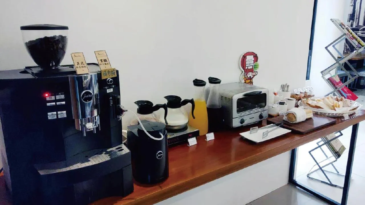 Restaurant/places to eat in All-Ur Boutique Motel -Chia Yi Branch