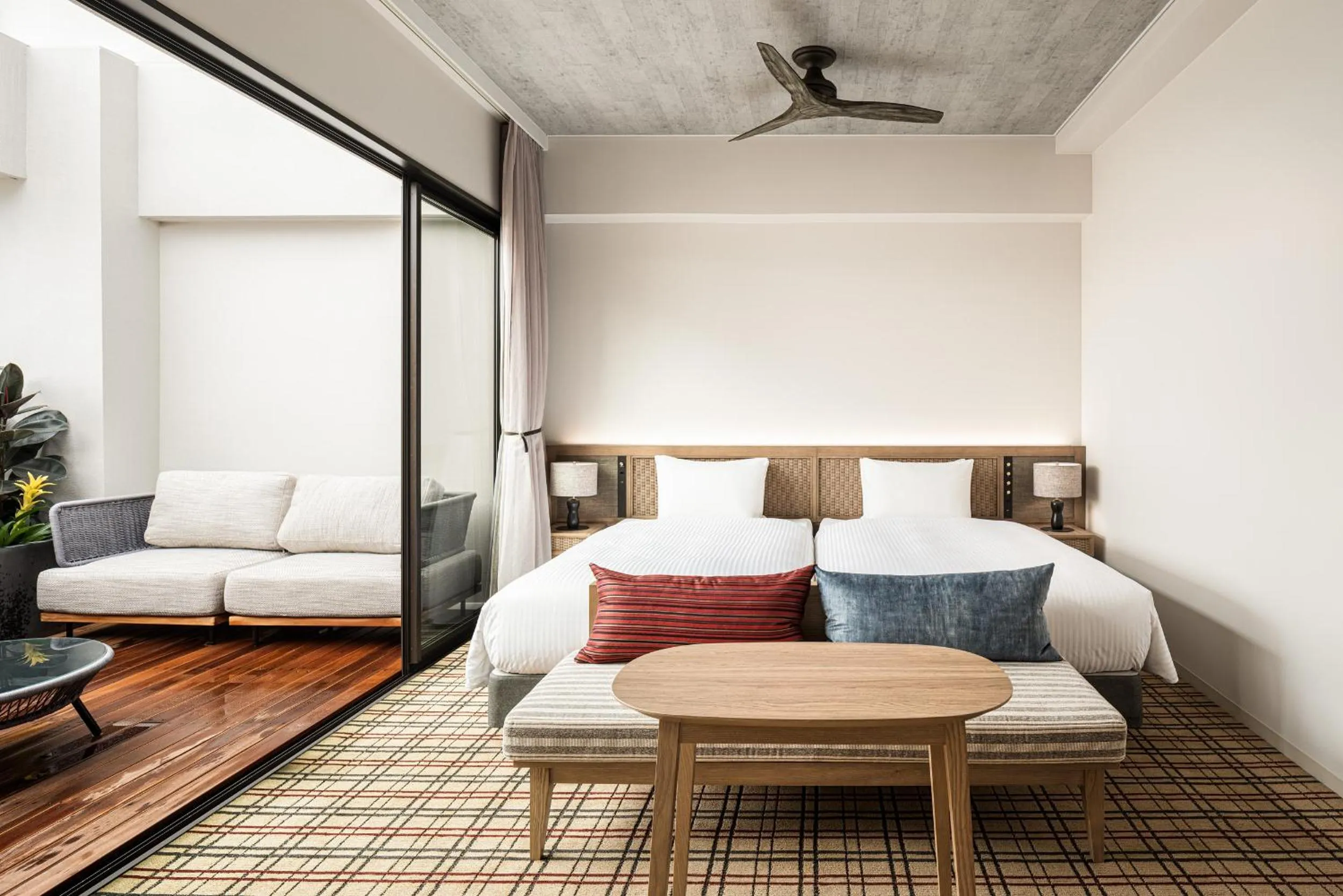 Balcony/Terrace, Bed in Nest Hotel Naha Kumoji