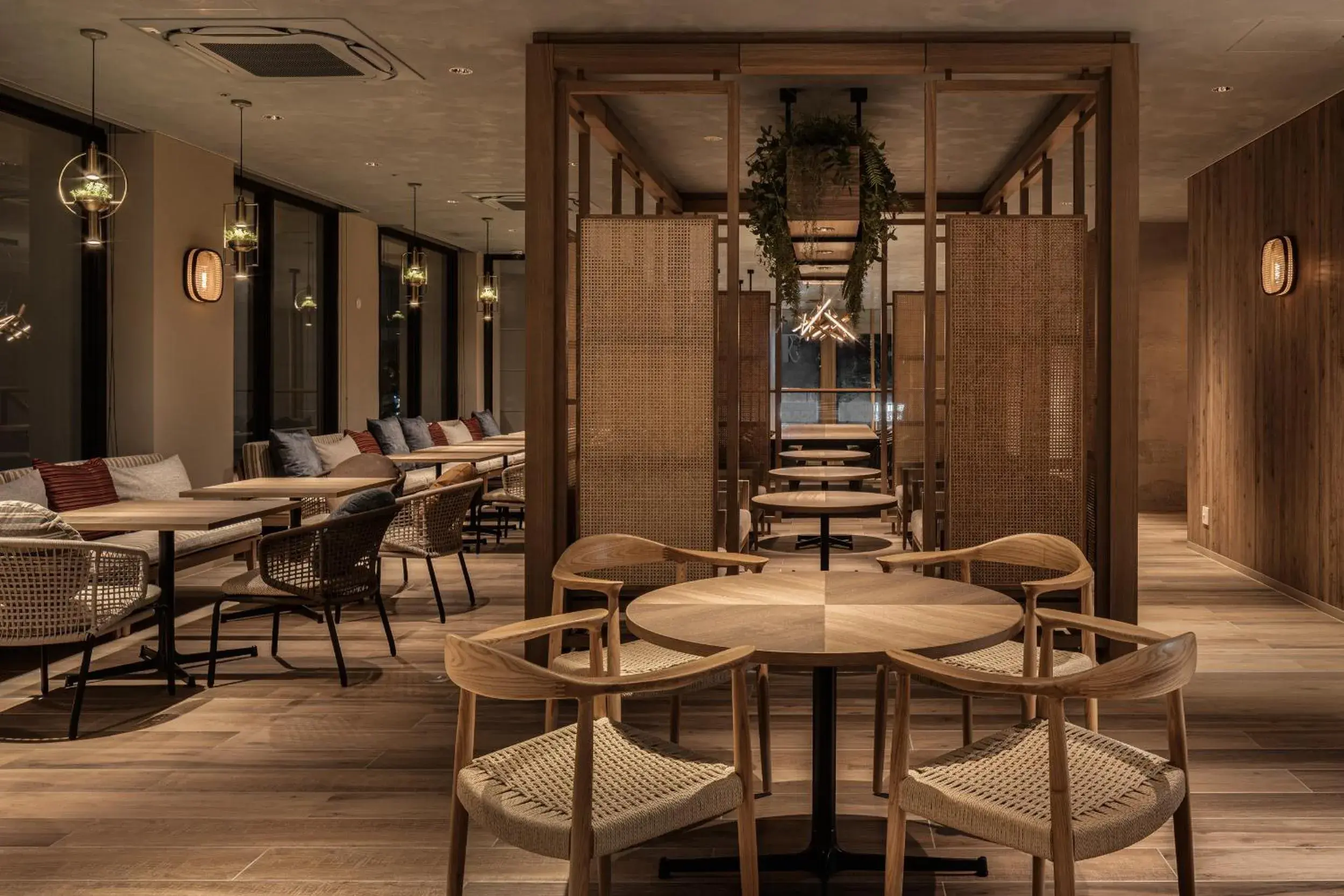 Lounge or bar in Nest Hotel Naha Kumoji Lounge or bar in Nest Hotel Naha Kumoji