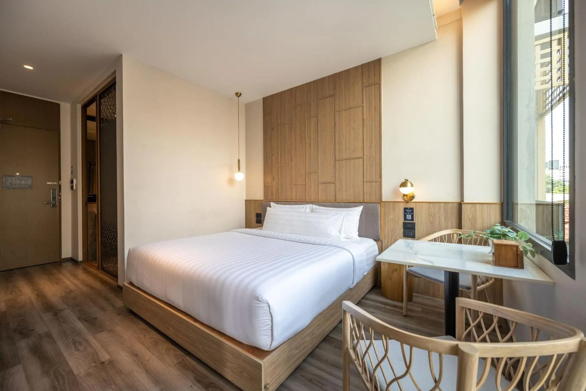 Bed in SHAN Villas Sukhumvit