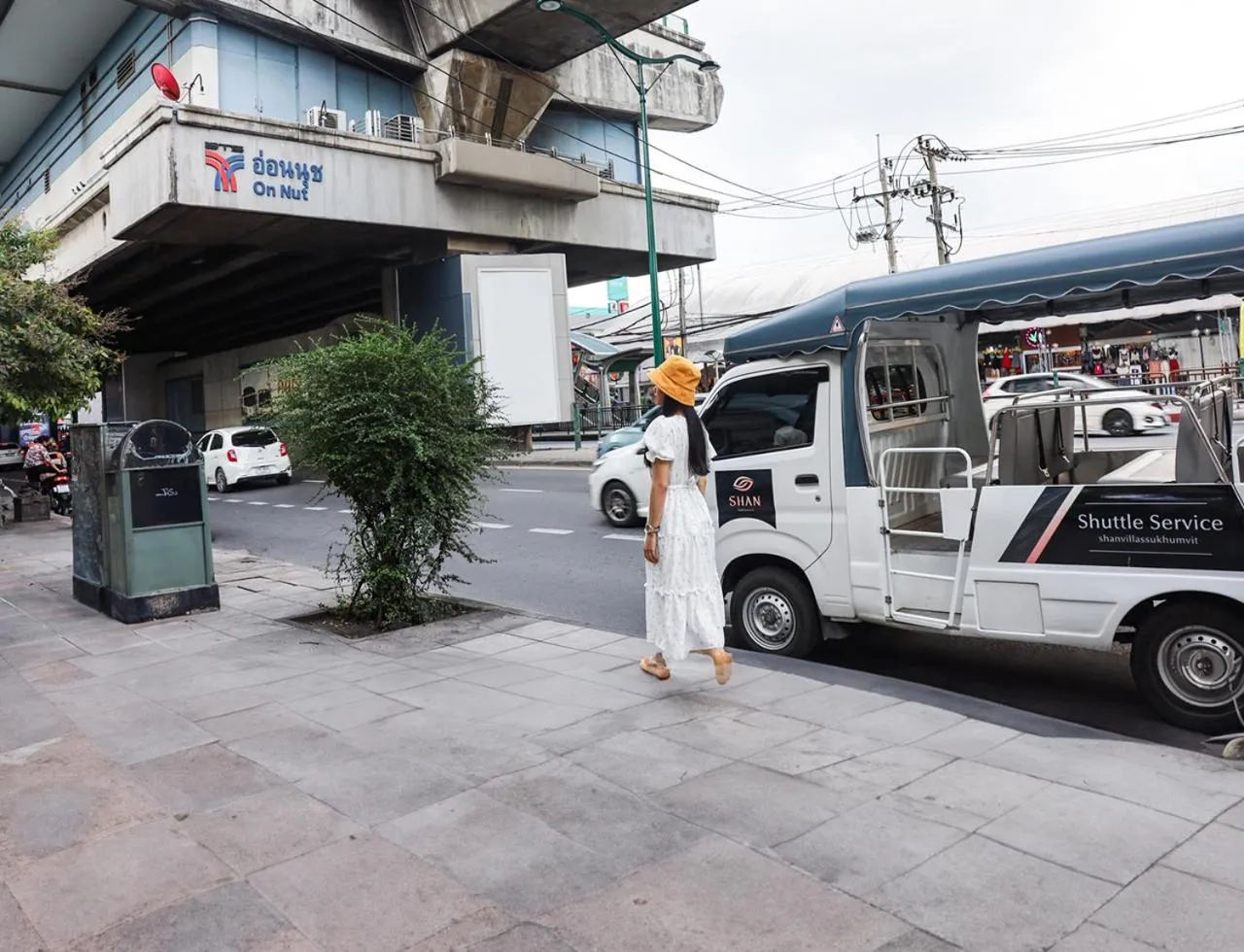 Restaurant/places to eat in SHAN Villas Sukhumvit