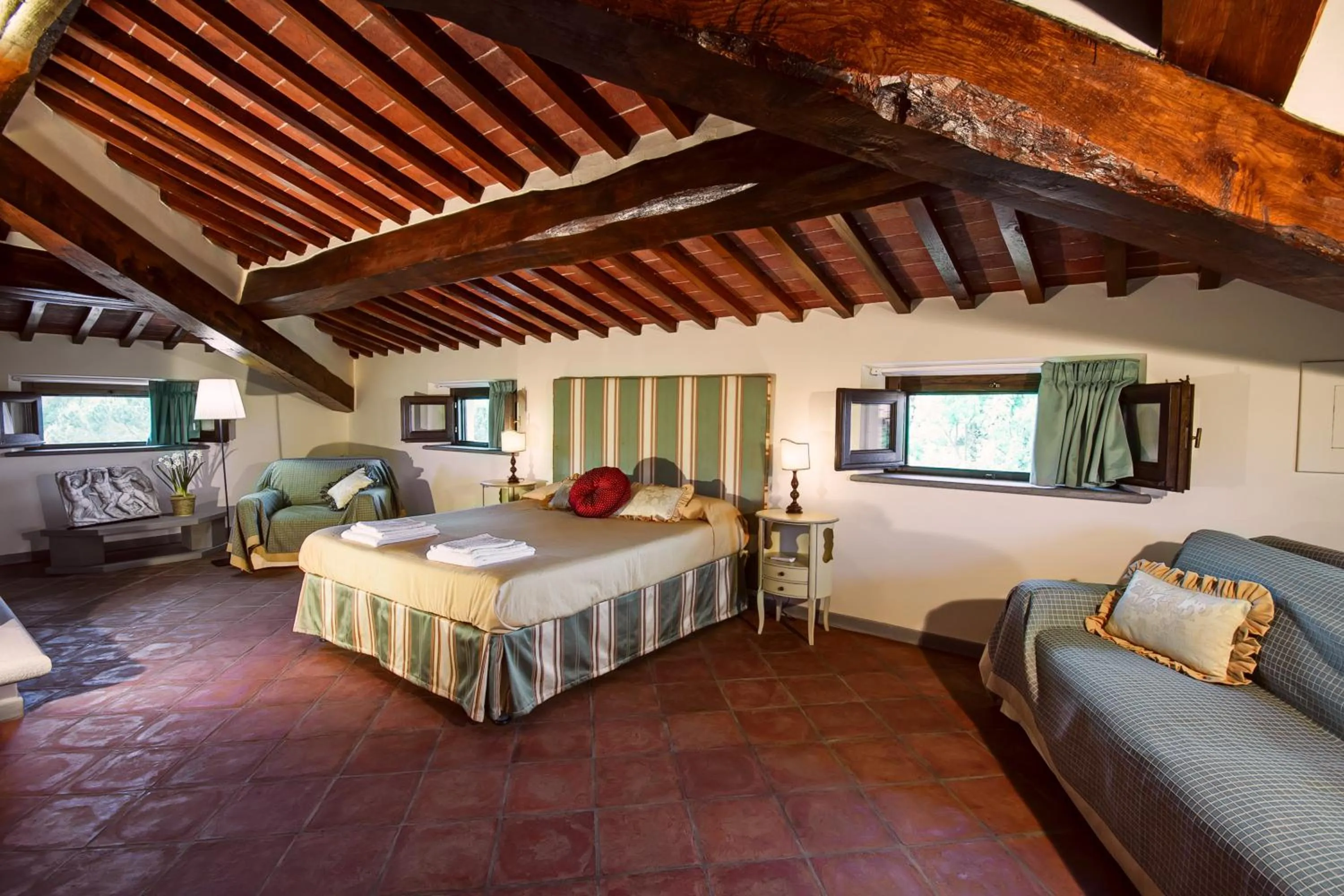 Bedroom, Bed in Villa Colombai