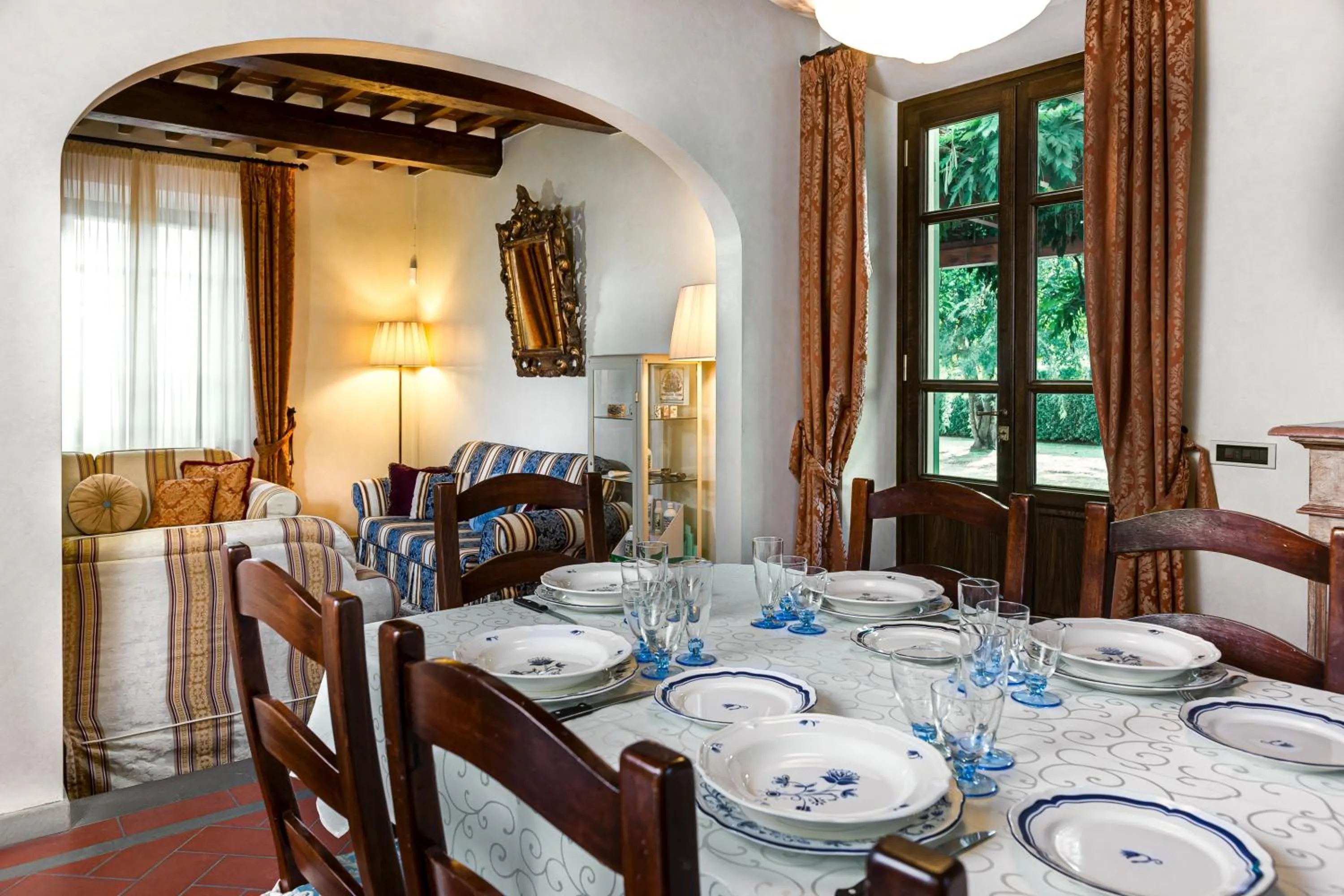 Communal lounge/ TV room in Villa Colombai