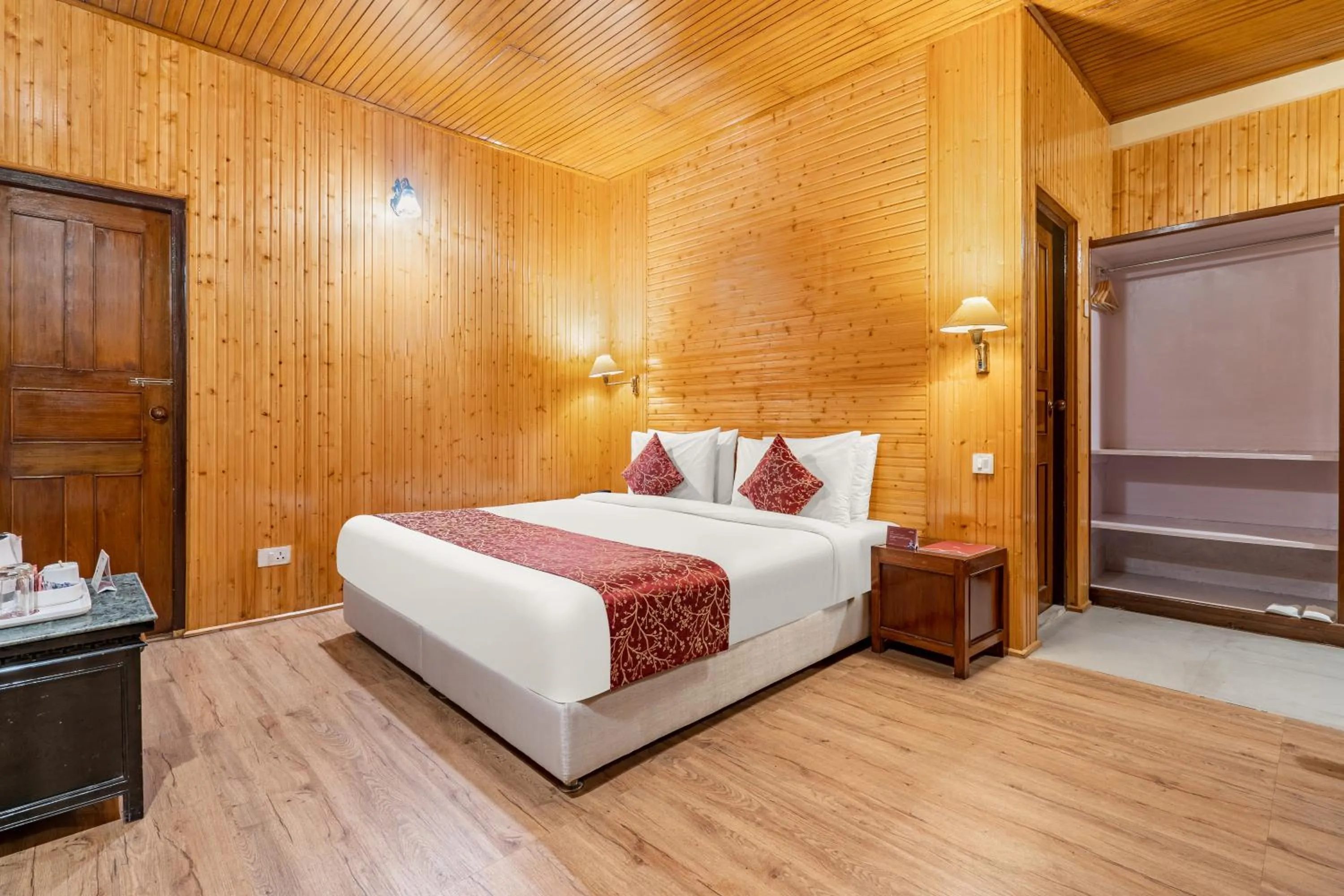 Photo of the whole room, Bed in Summit Tashi Ghang Heritage Resort