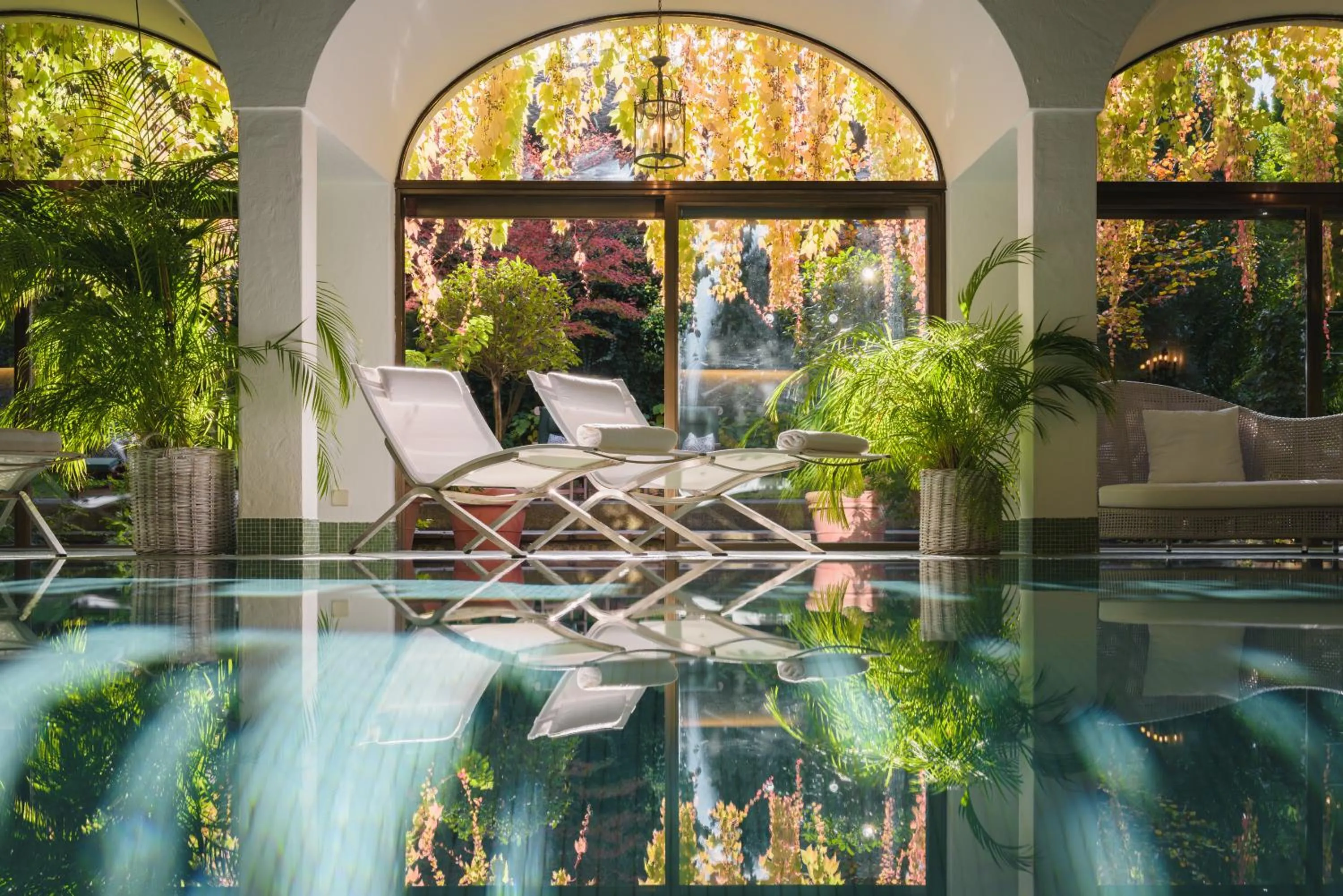 Swimming pool in Hotel Gasthof Brandstätter