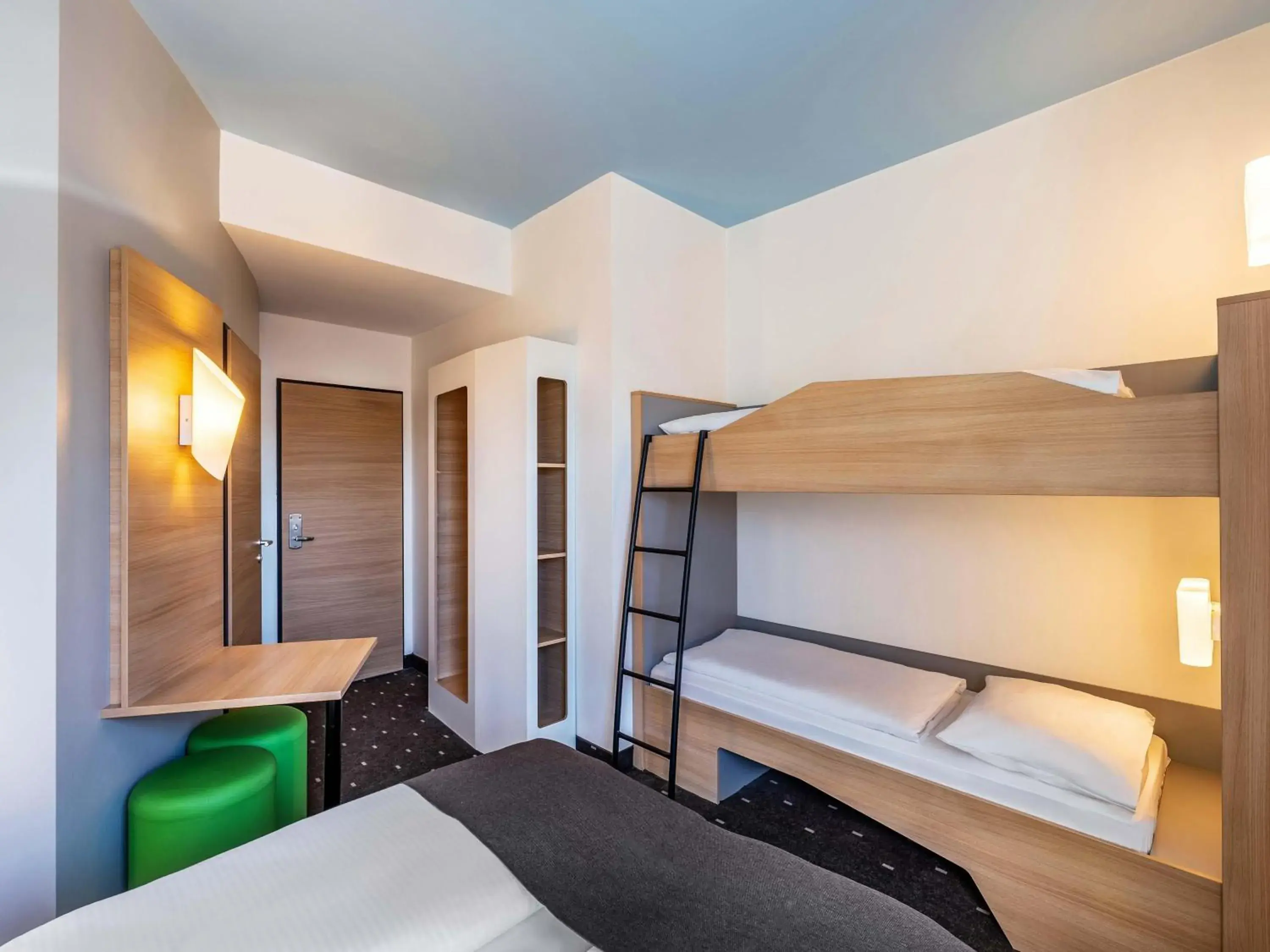 Family Room in B&B Hotel Freiburg-Süd Family Room in B&B Hotel Freiburg-Süd