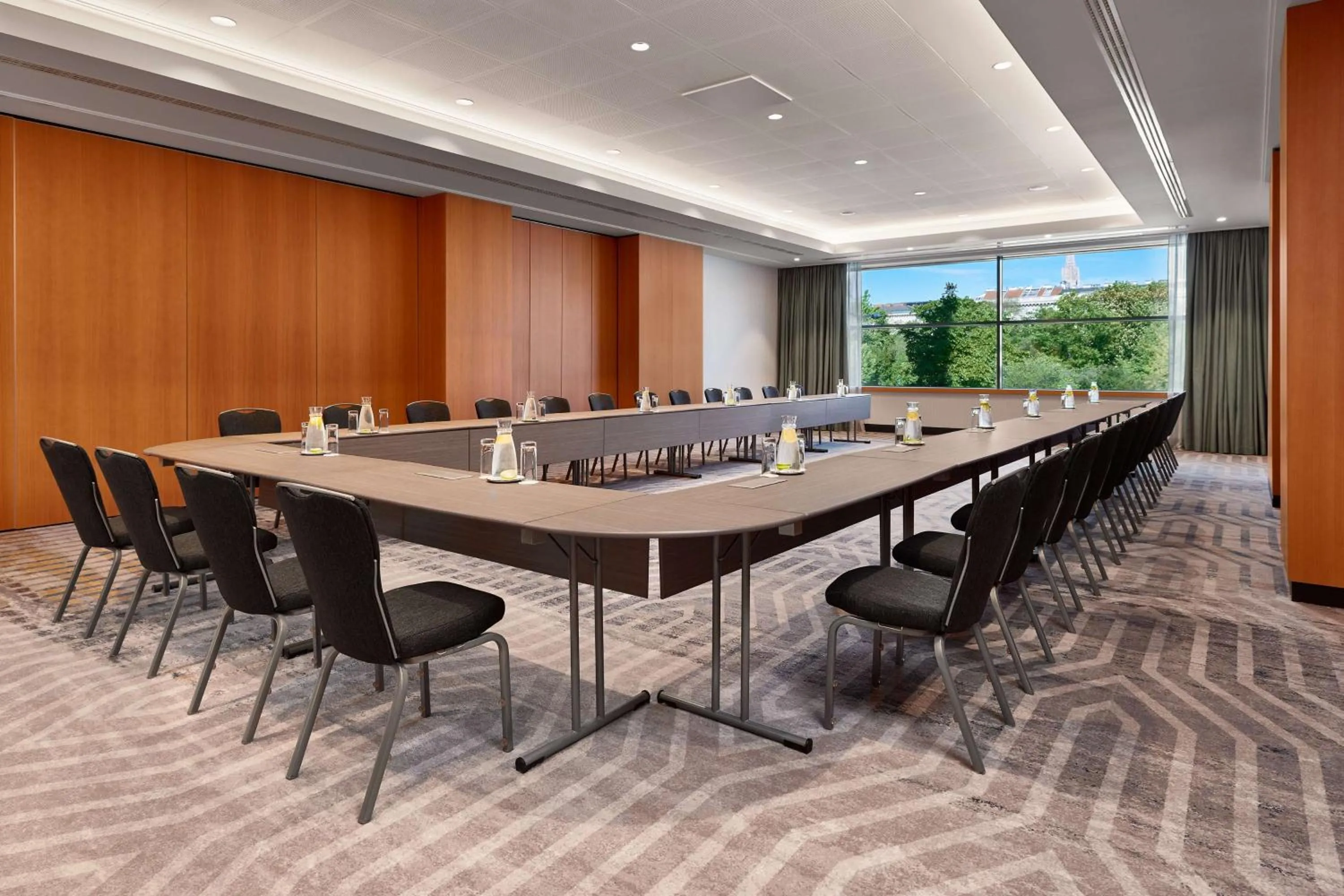 Meeting/conference room in Hilton Vienna Park