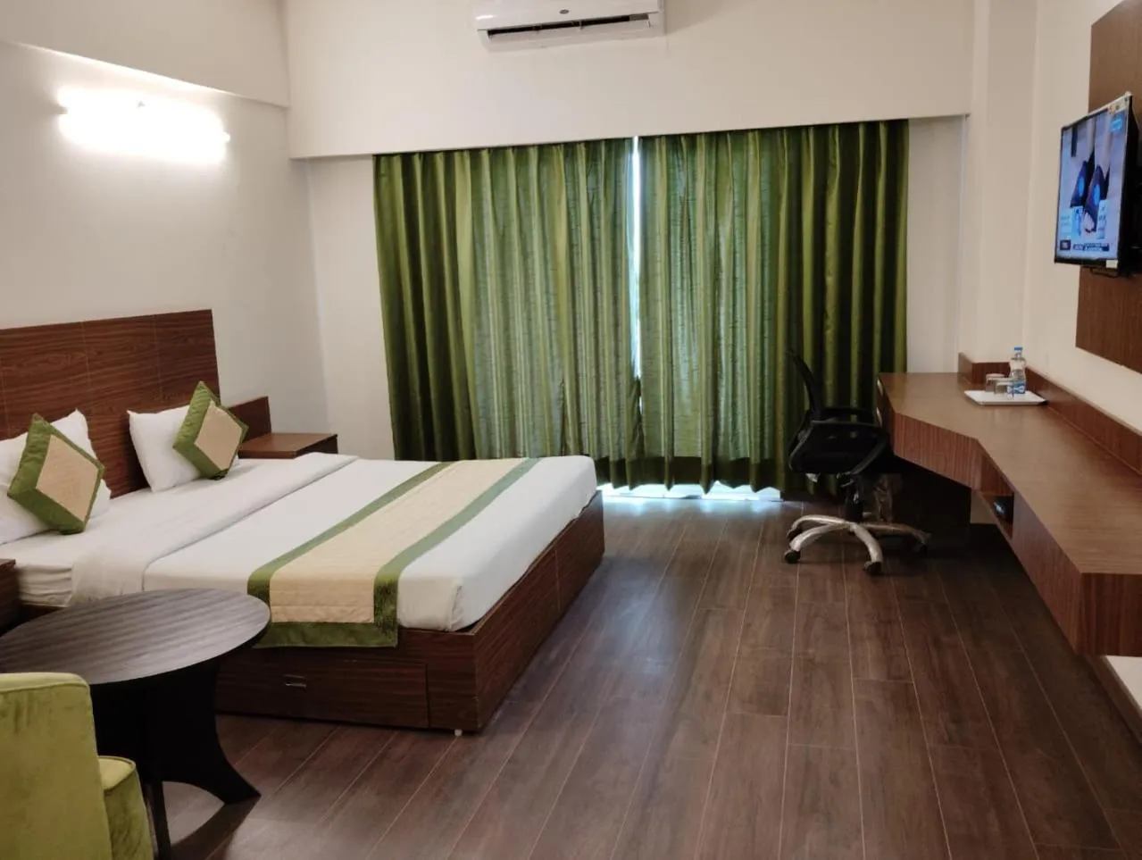 Bedroom, Bed in Hotel Livbox