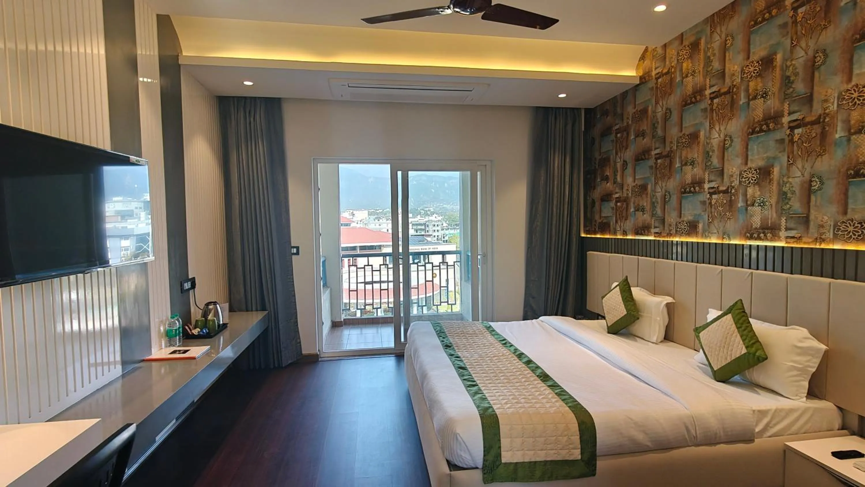 Bedroom, Bed in Hotel Livbox