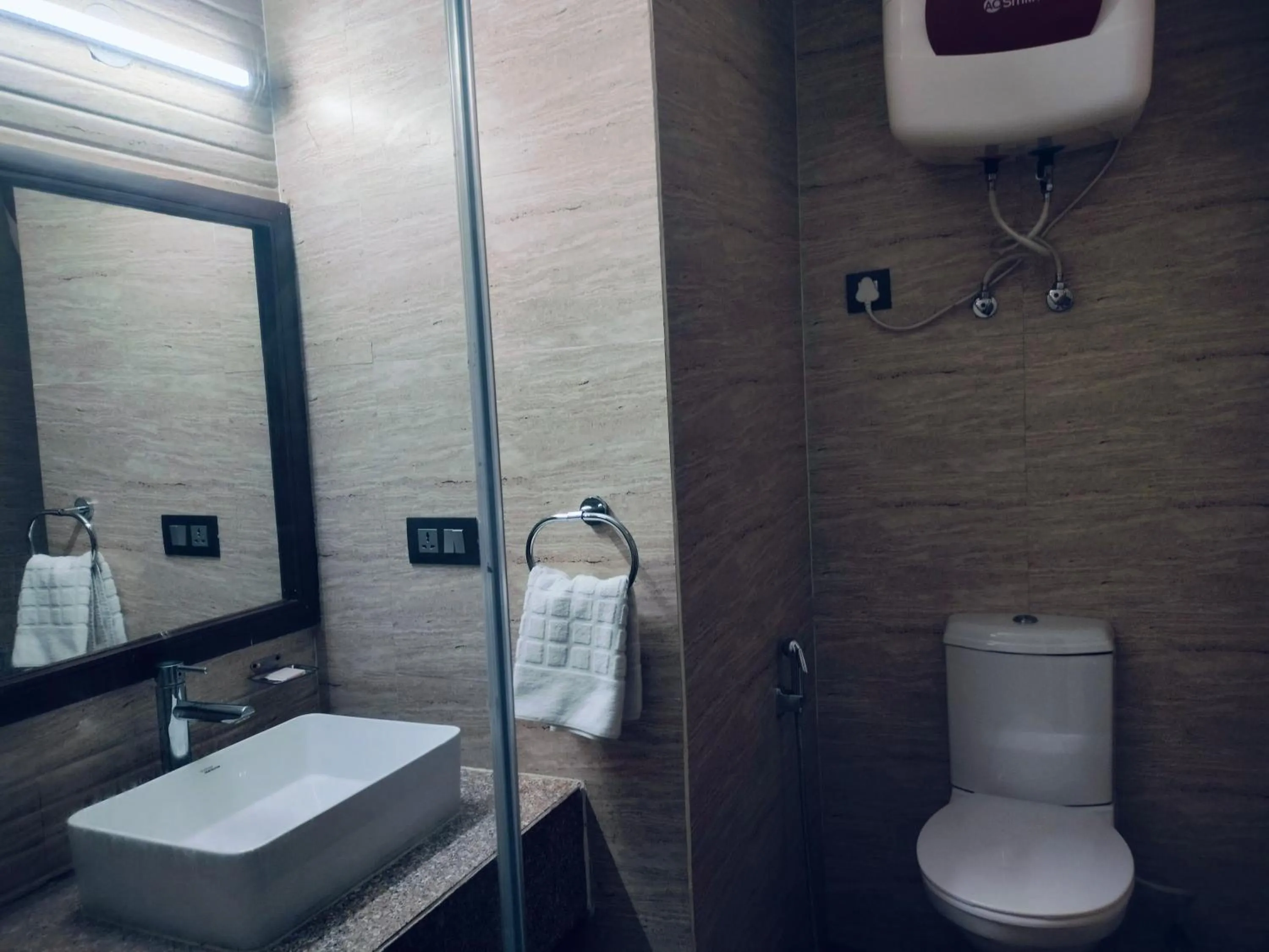 Toilet in Hotel Livbox