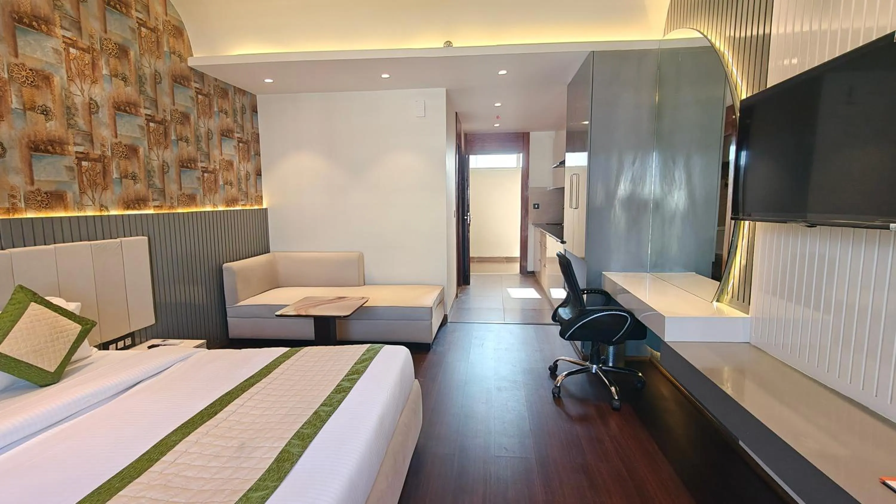 Bedroom, Bed in Hotel Livbox