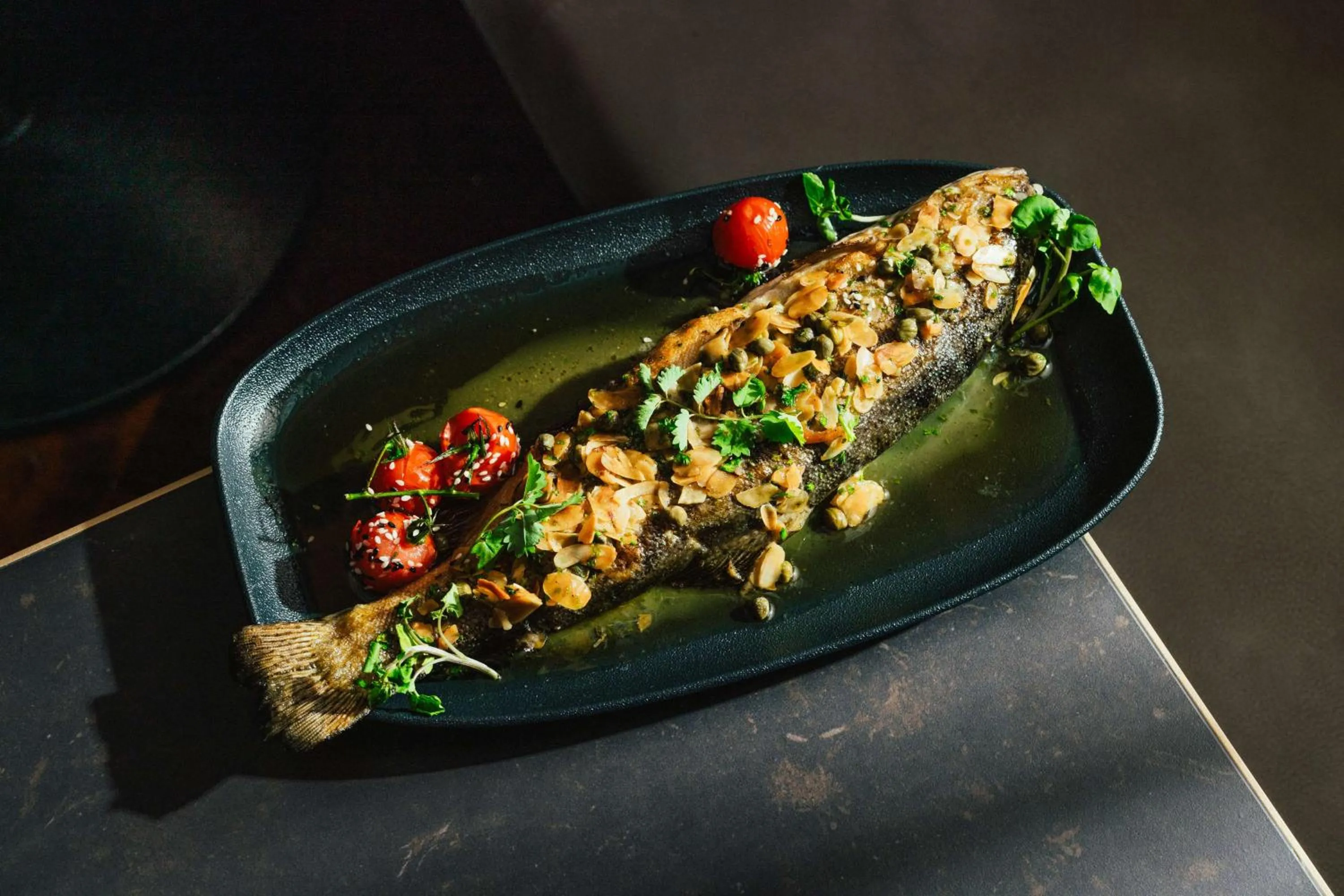 Lounge or bar in Hilton Vienna Plaza