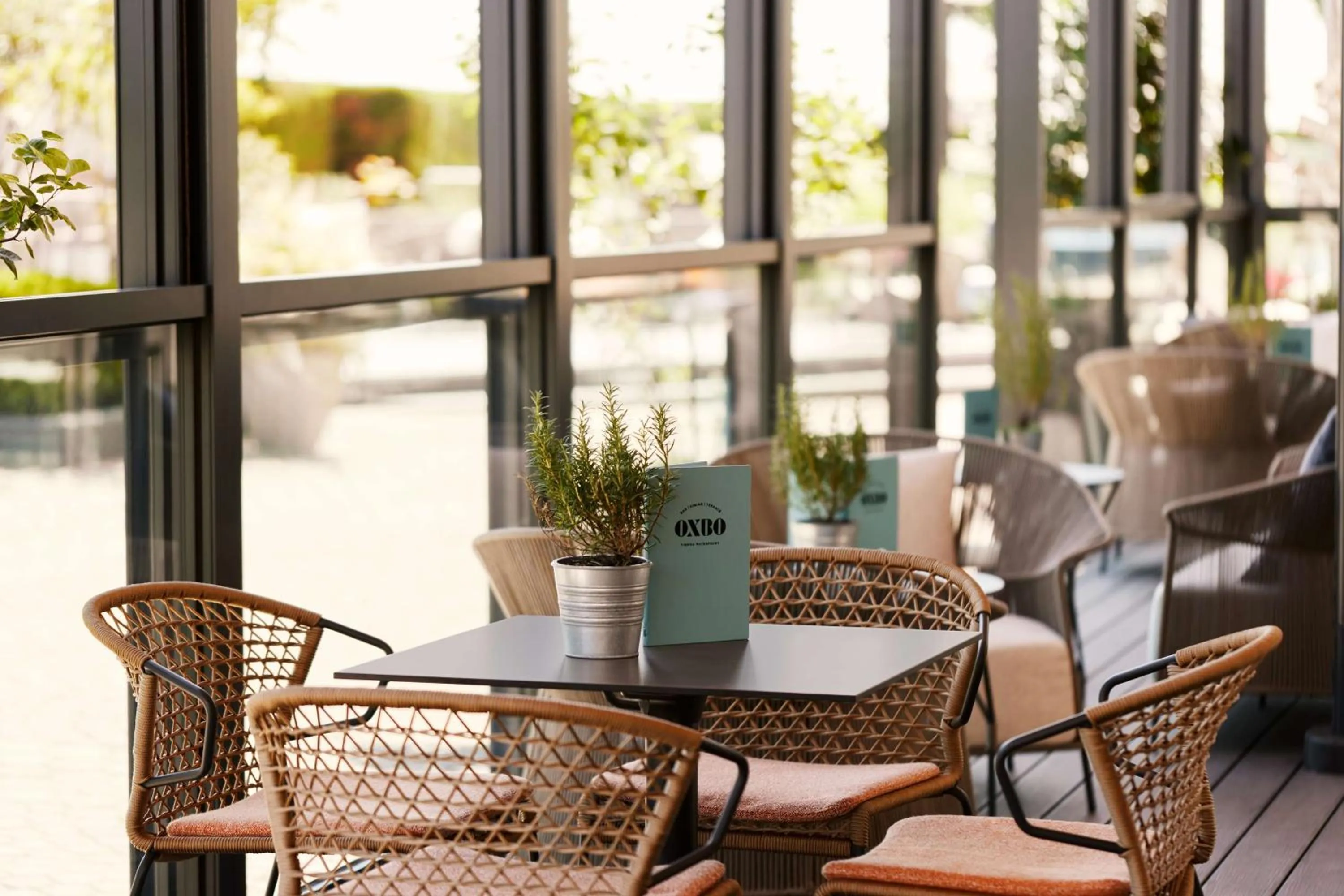 Restaurant/places to eat in Hilton Vienna Waterfront