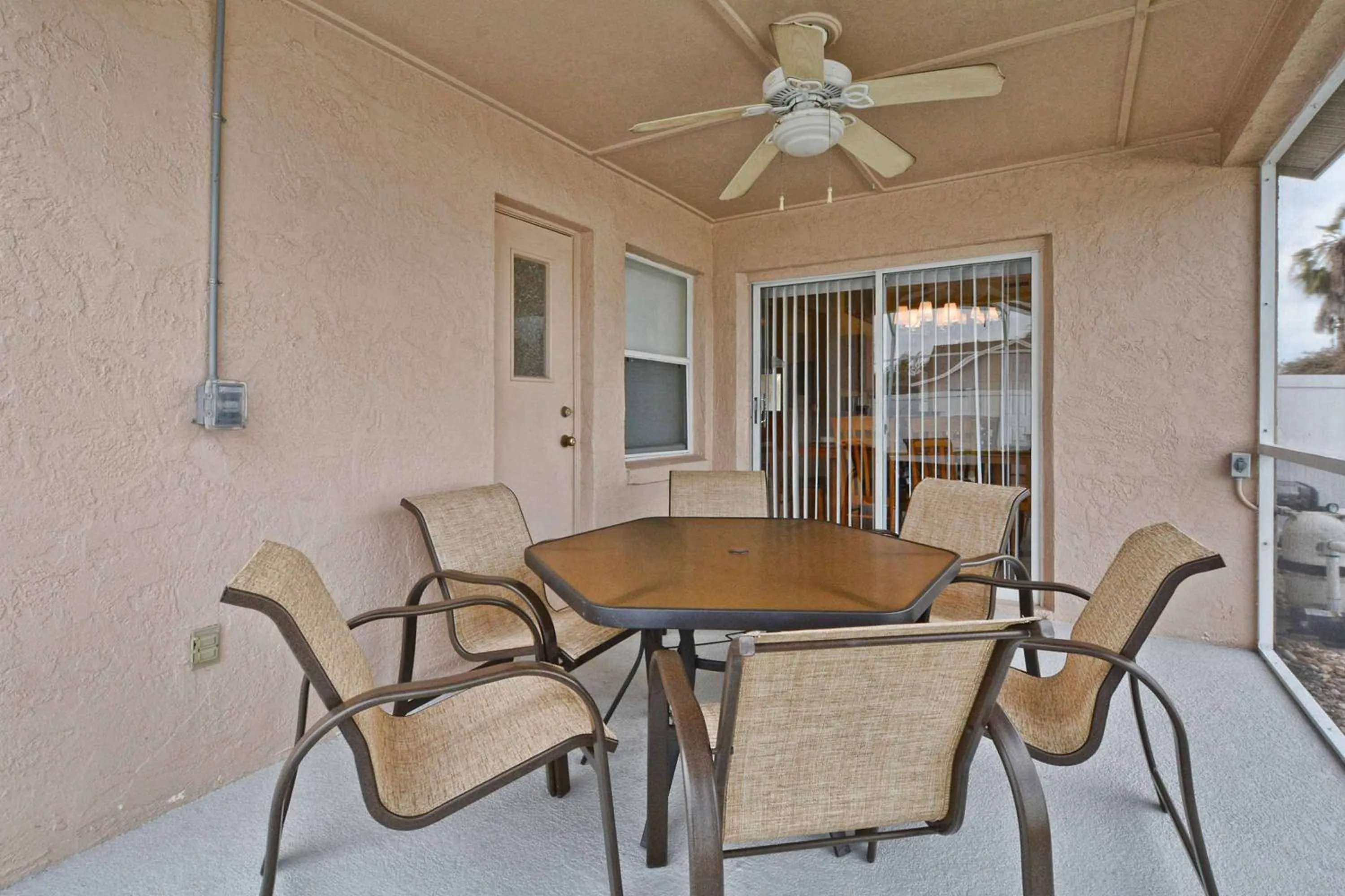 Property building in Indian Ridge- 4 Bedroom Pool Home- 2405Ir