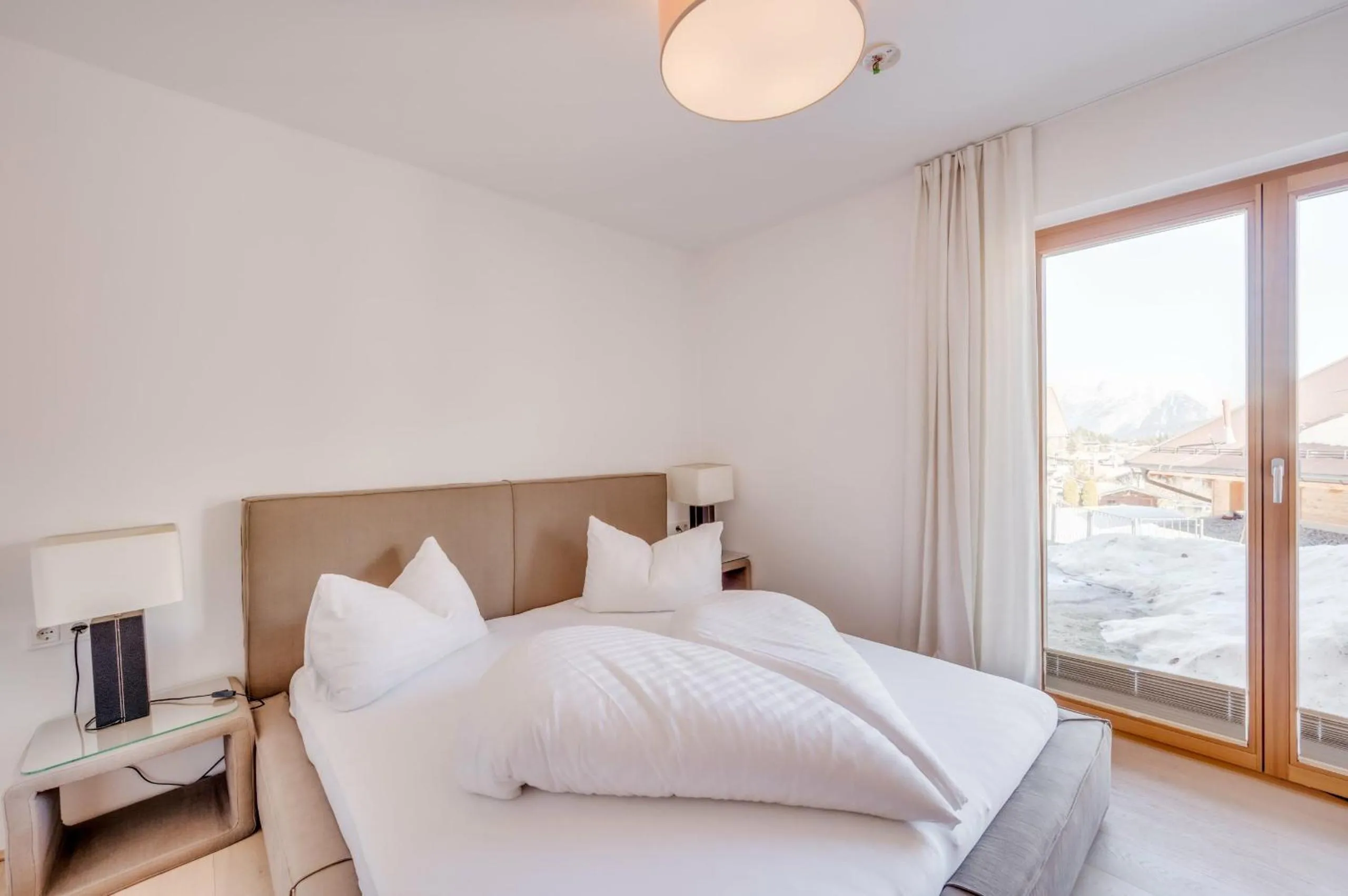 Bed in Mountains Hotel