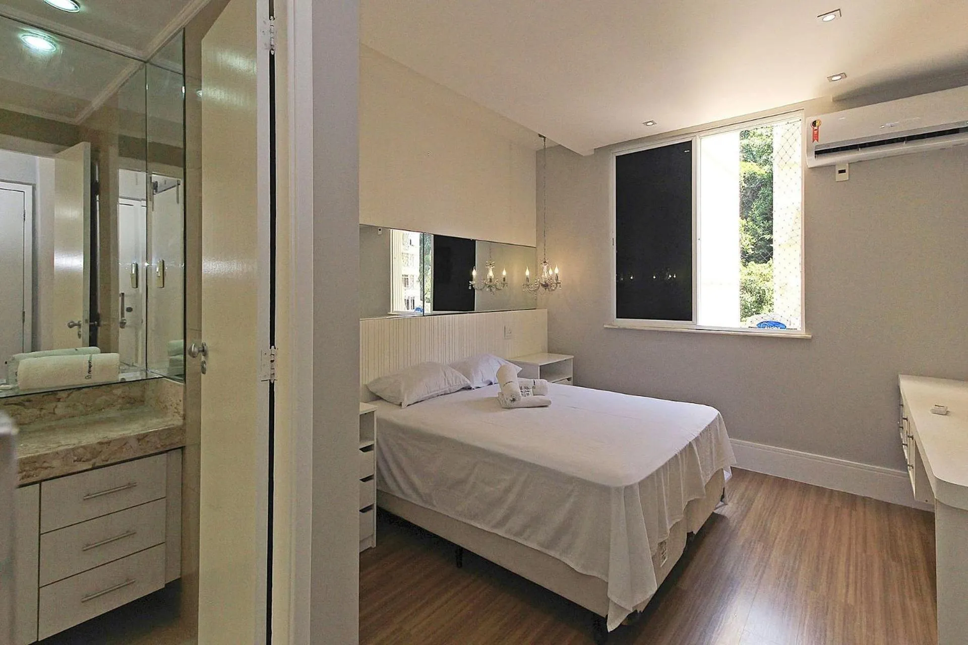 Photo of the whole room in Rio Spot Homes Copacabana D050