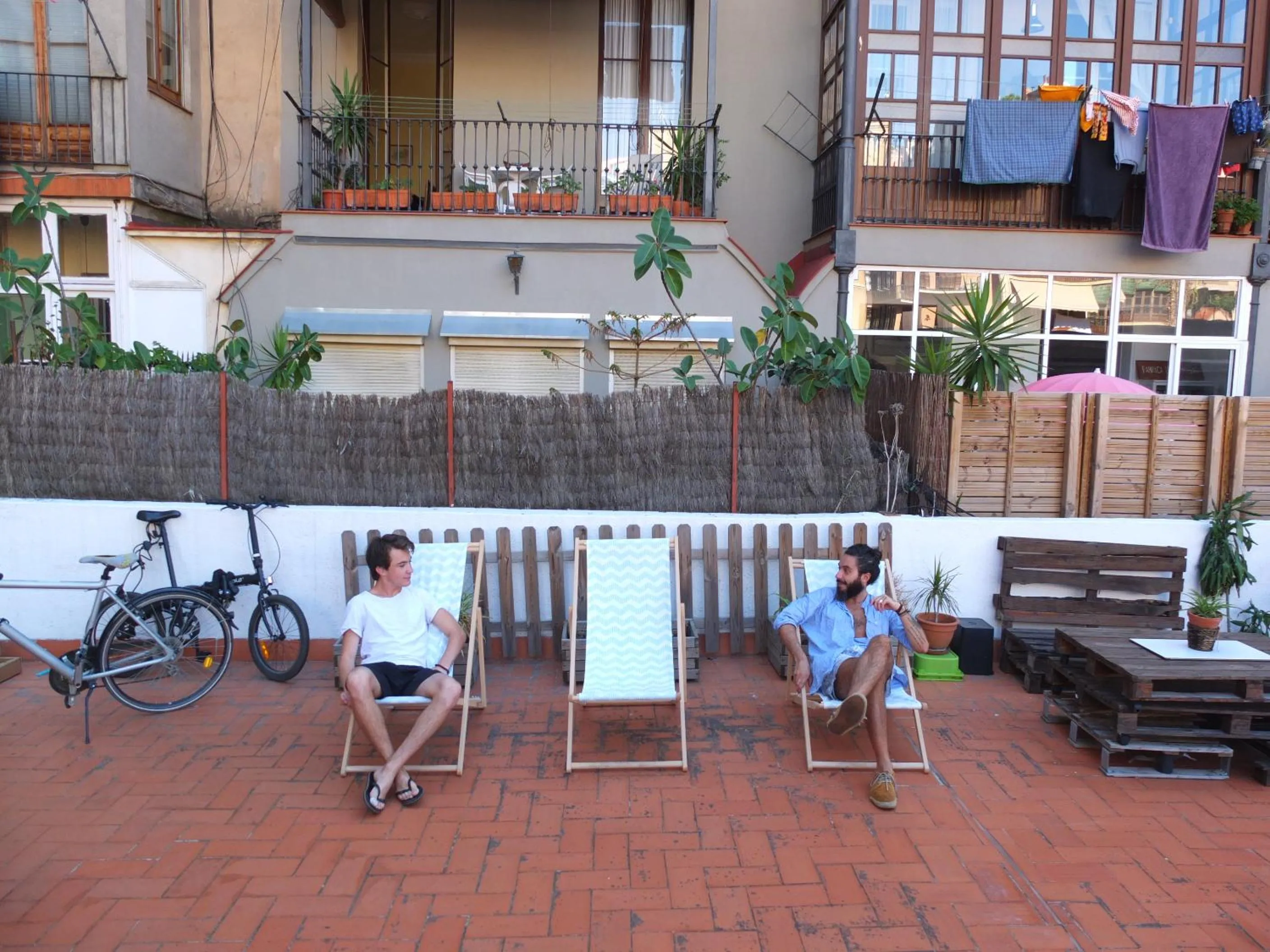 Guests in Soul Backpackers Barcelona