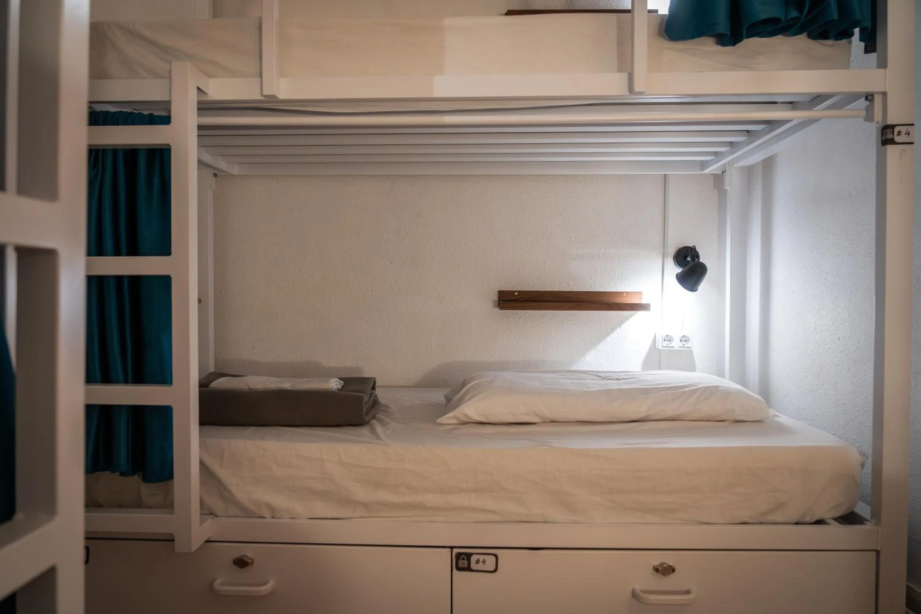bunk bed, Bed in Soul Backpackers Barcelona