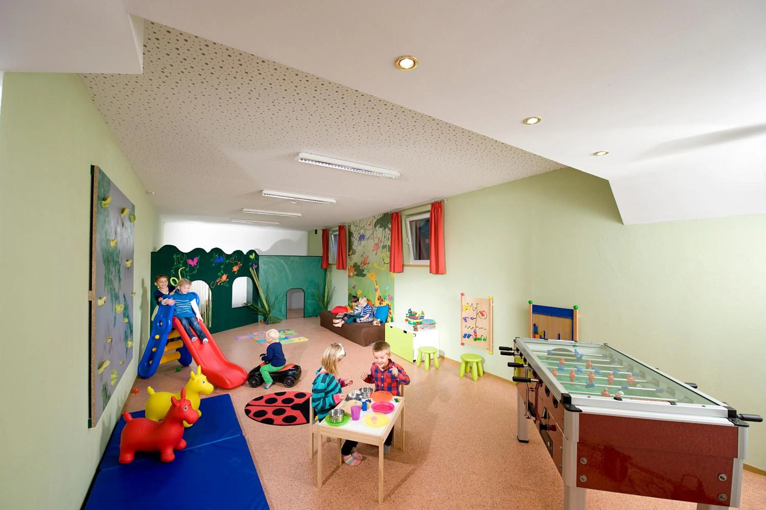 Game Room in Hotel Leonhard