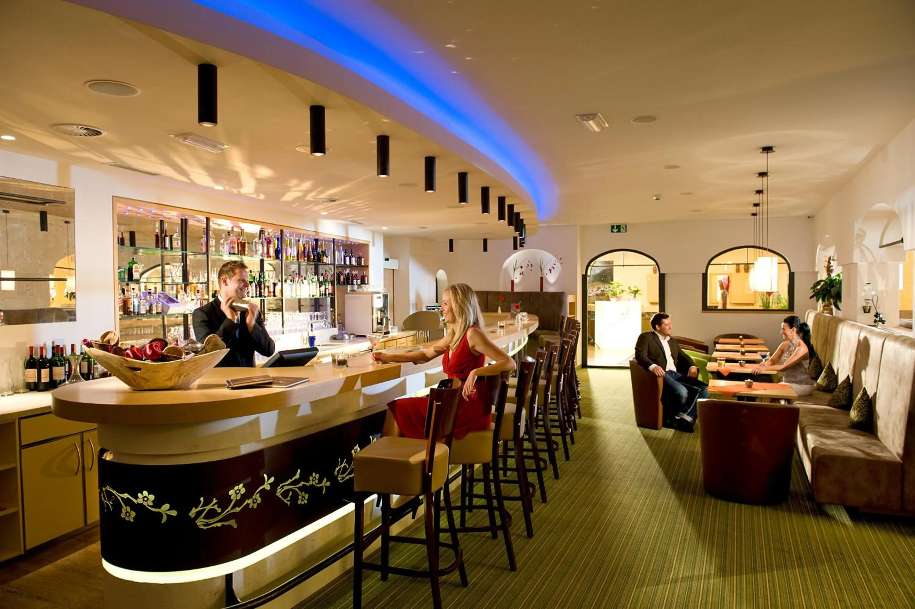 Lounge or bar in Hotel Leonhard