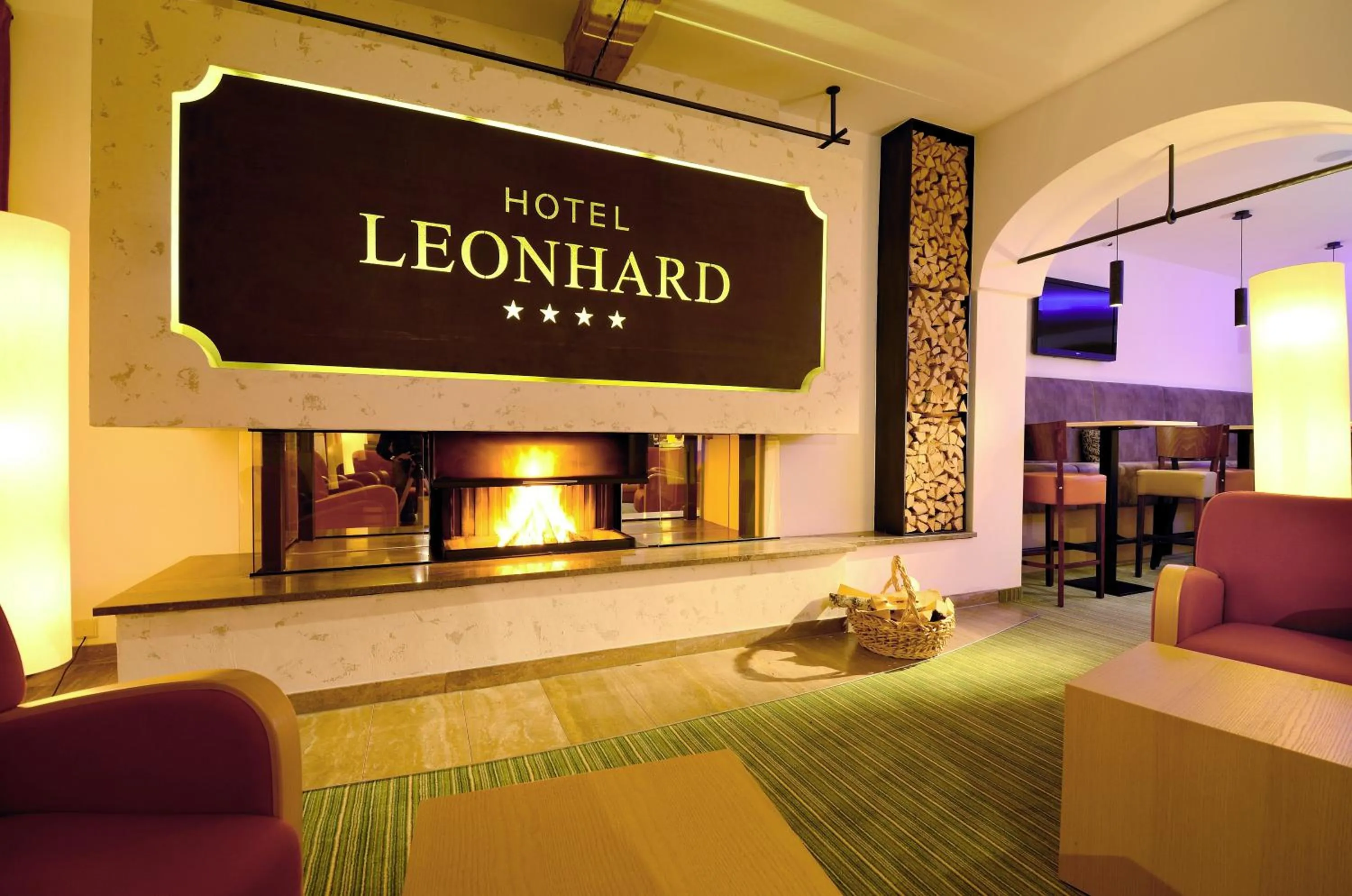 Lobby or reception in Hotel Leonhard