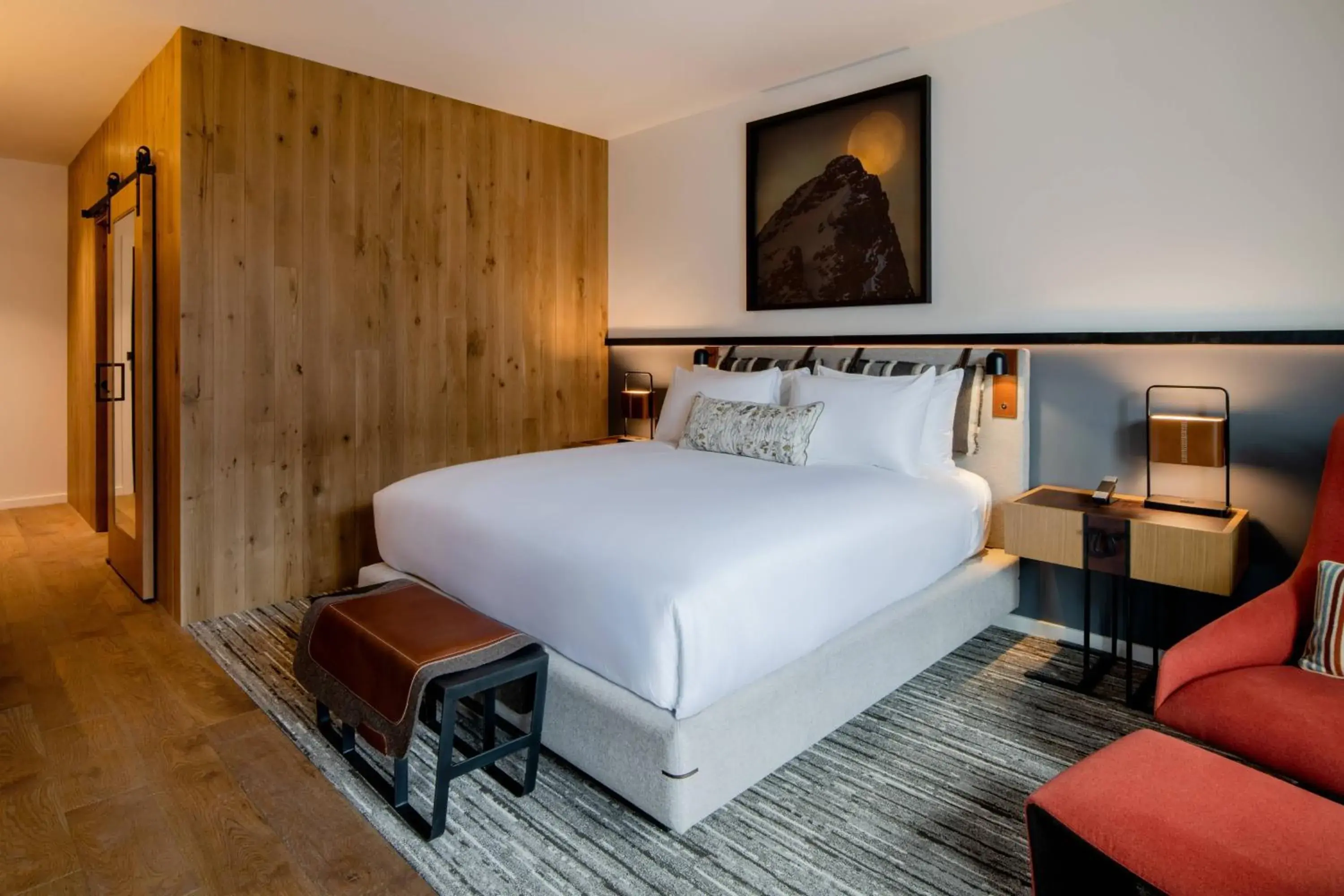 King Guestroom with Guest room with 1 King, Fireplace in The Cloudveil, Autograph Collection King Guestroom with Guest room with 1 King, Fireplace in The Cloudveil, Autograph Collection