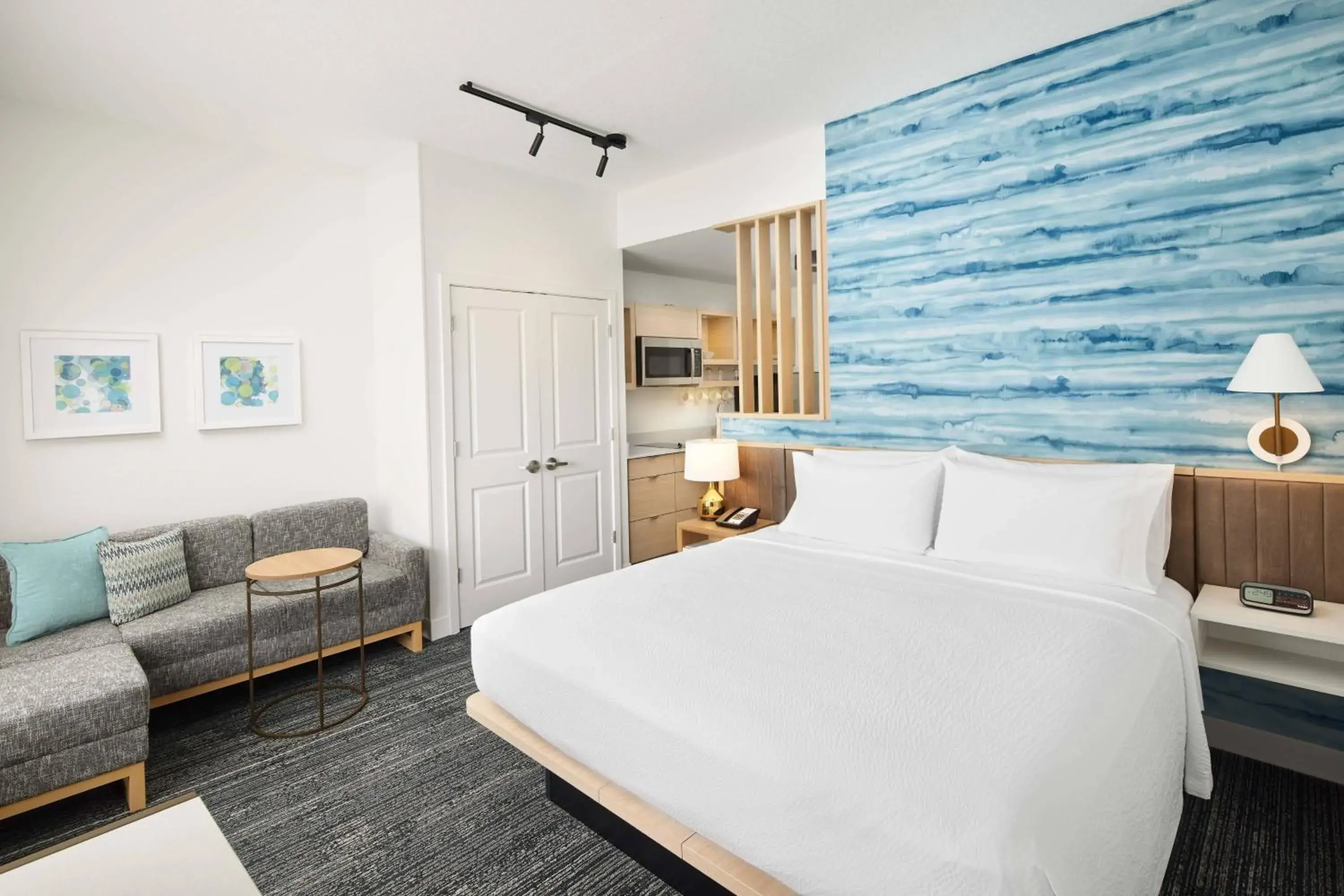 King Studio with Sofa Bed in TownePlace Suites by Marriott Plant City King Studio with Sofa Bed in TownePlace Suites by Marriott Plant City