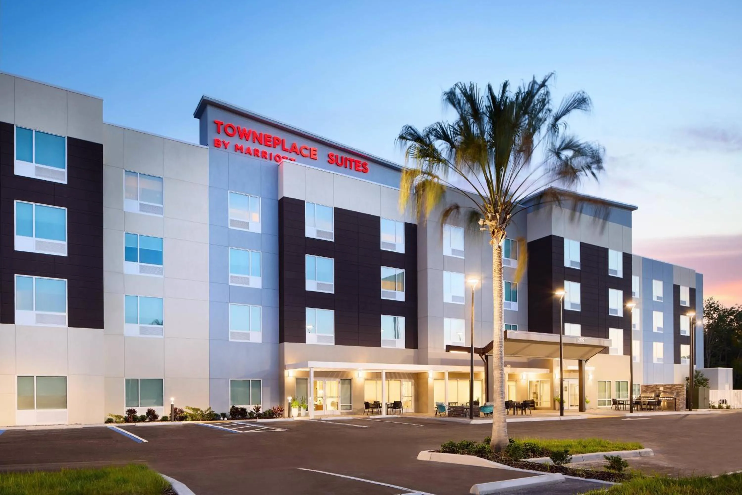 Property building in TownePlace Suites by Marriott Plant City