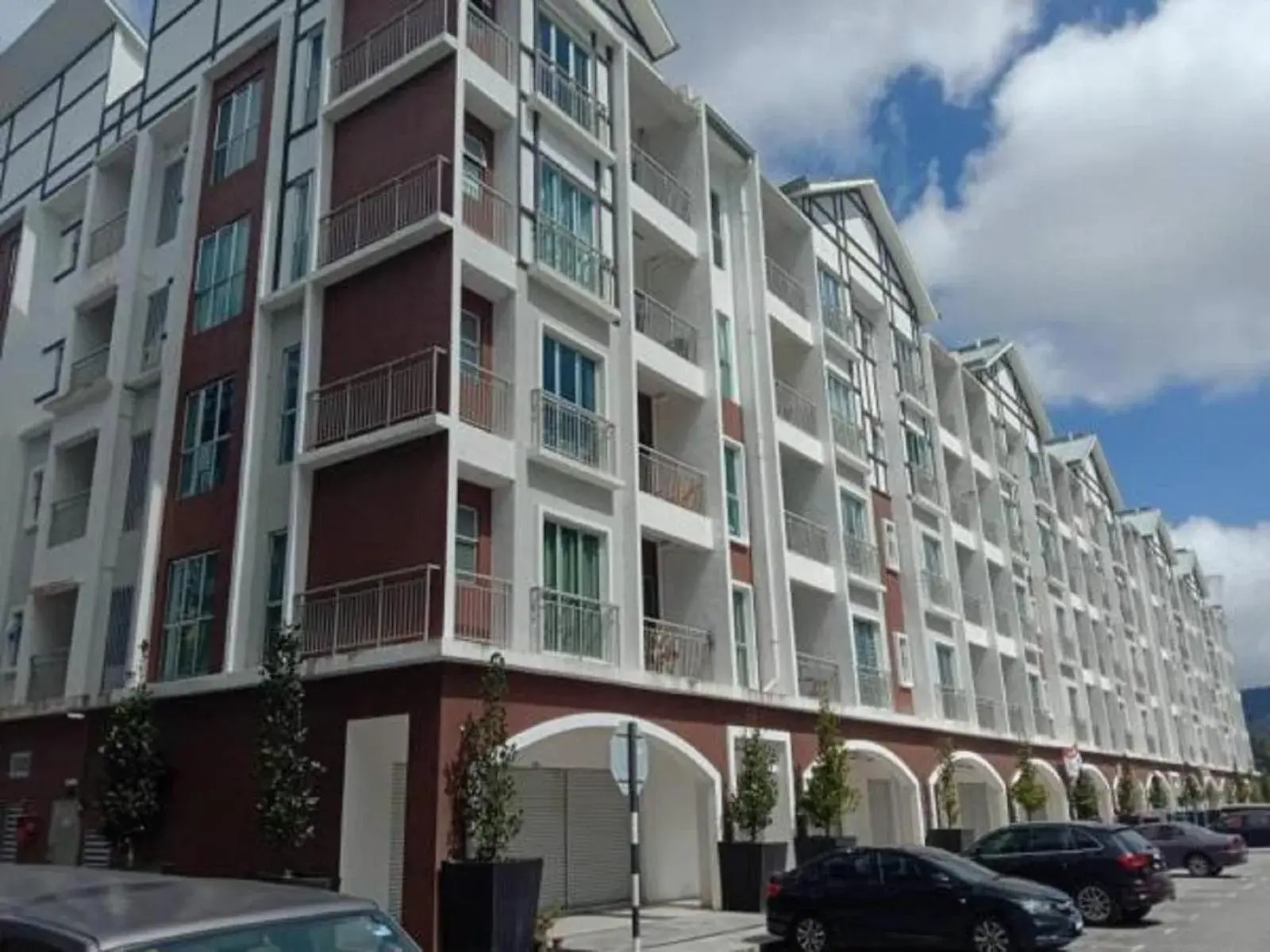 Zarena Somersquare Goldenhills Pasar Malam Tanah Rata Cameron Highlands Zarena Somersquare Goldenhills Pasar Malam Tanah Rata Cameron Highlands