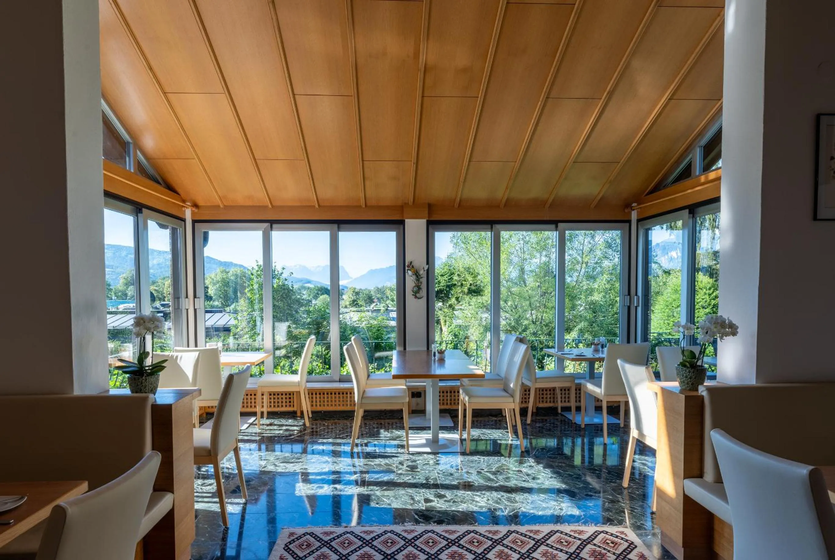 Breakfast in Hotel Haus Arenberg