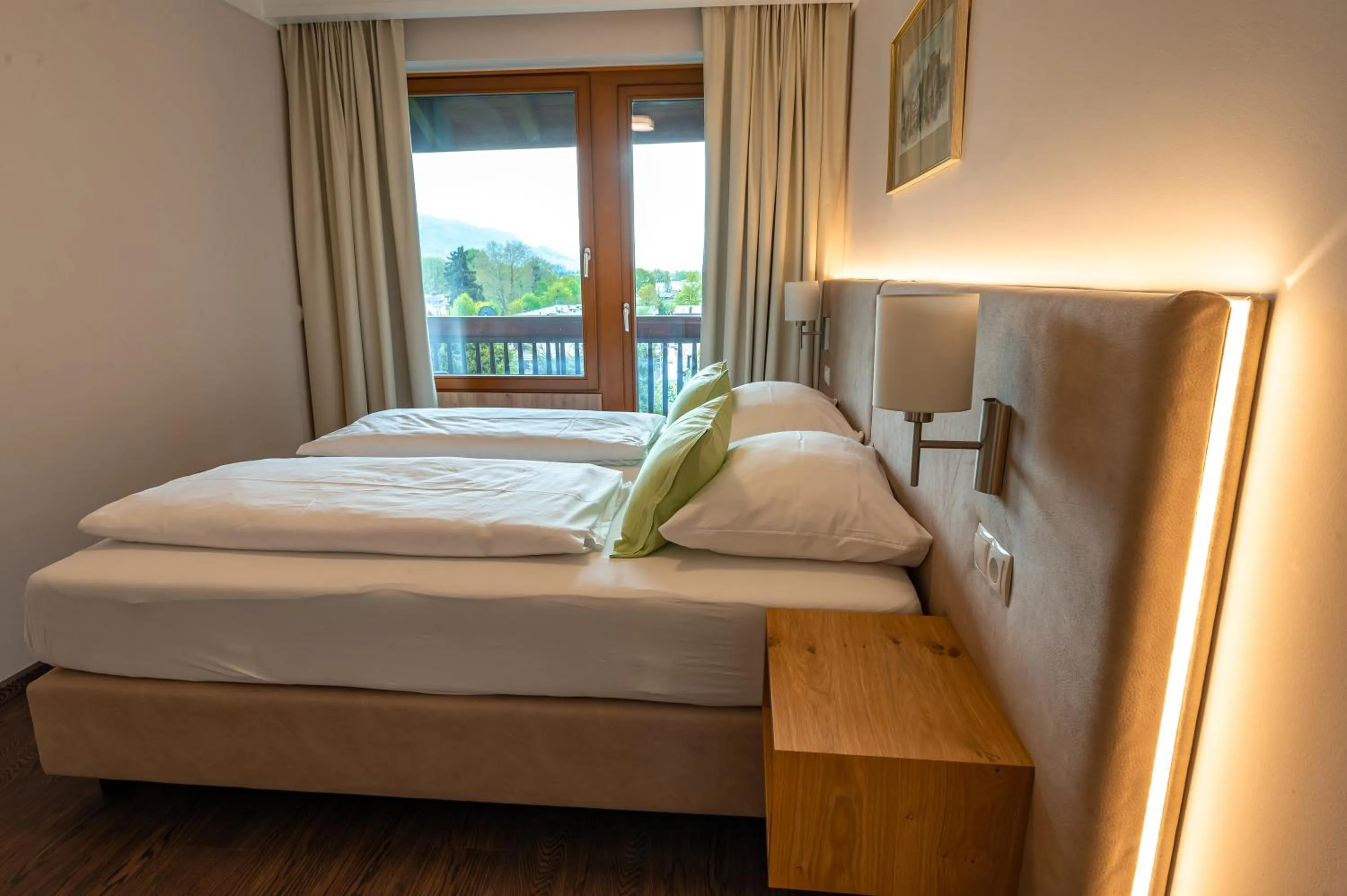 Bedroom, Bed in Hotel Haus Arenberg