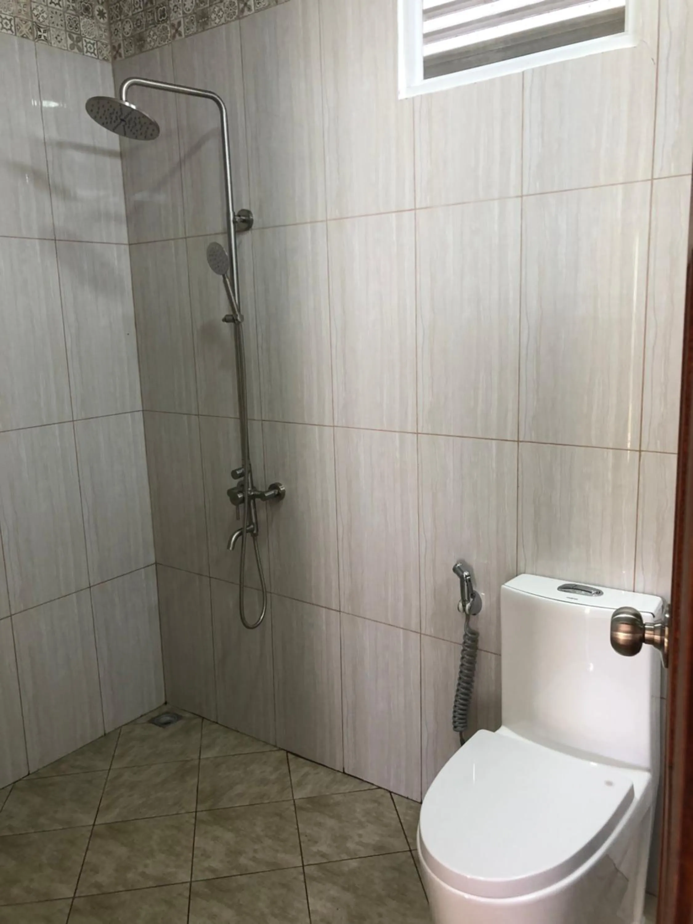 Bathroom in Dacha Thoddoo