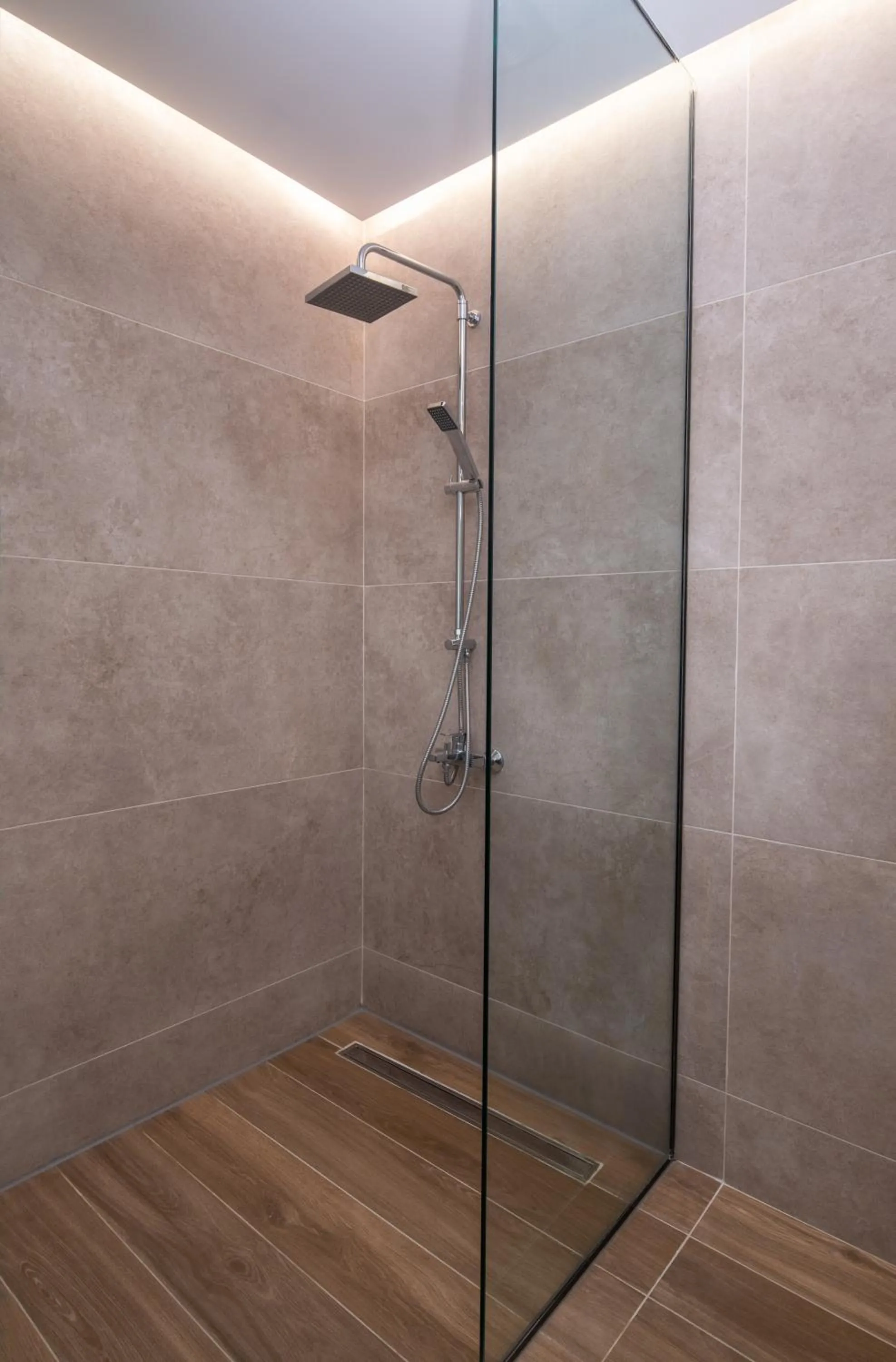 Shower in Aegean Apartments