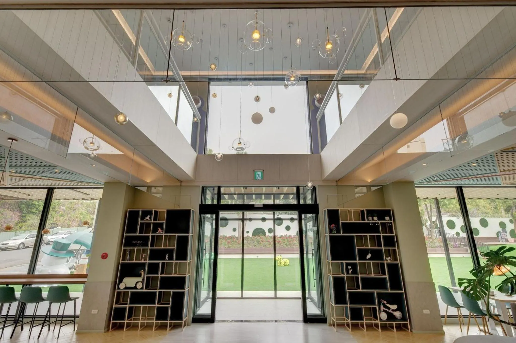 Lobby or reception in Shineworld 11